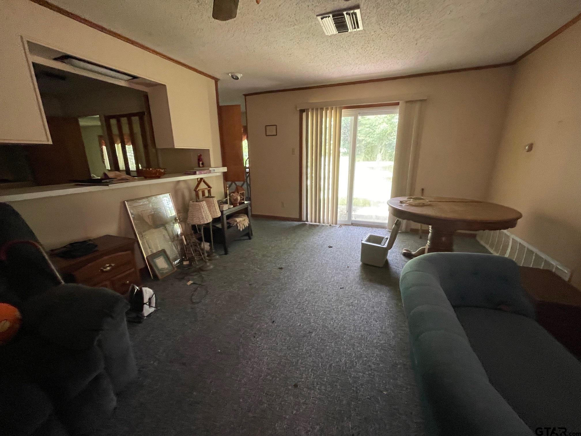 808 Watson Blvd