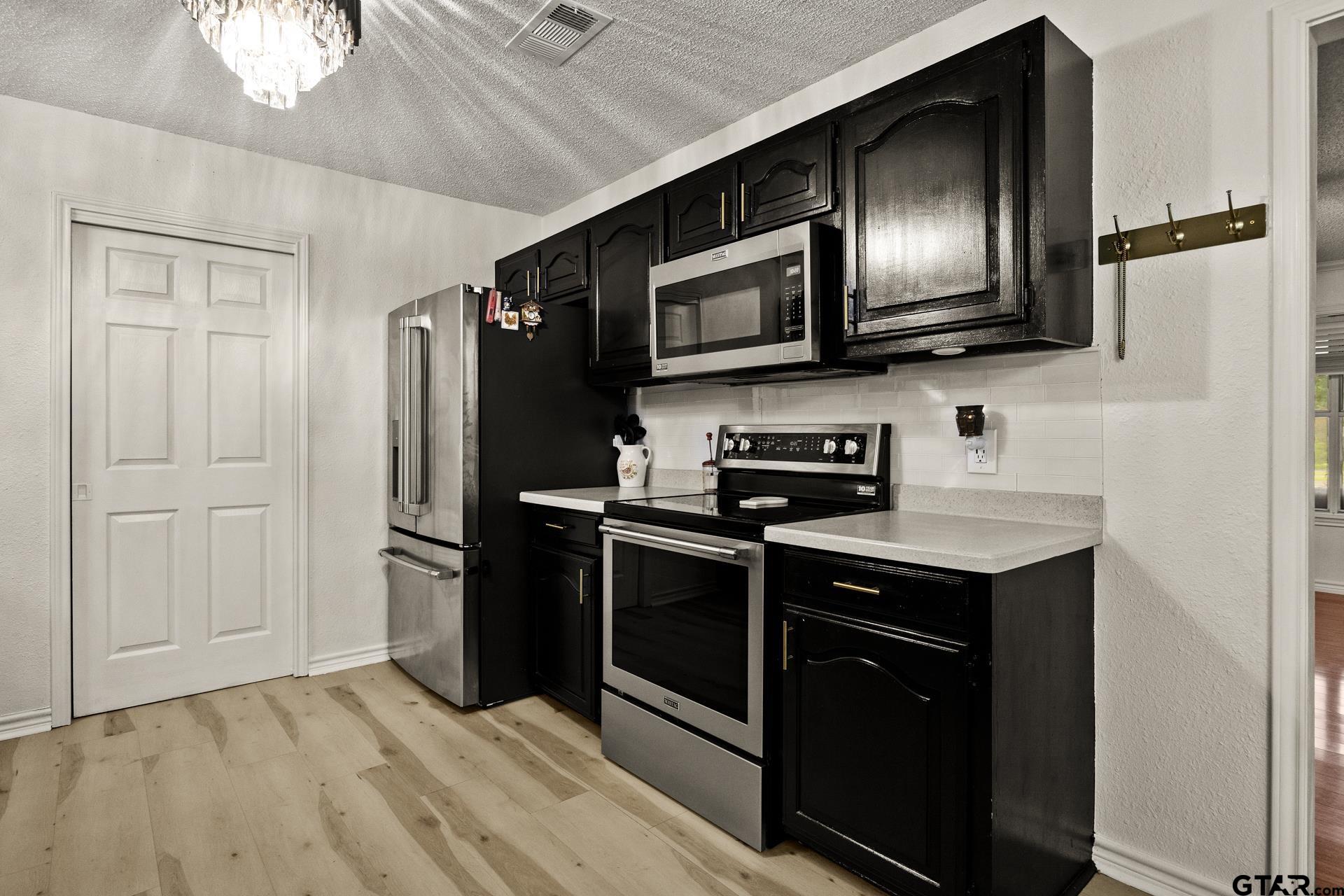 419 County Road 4164
