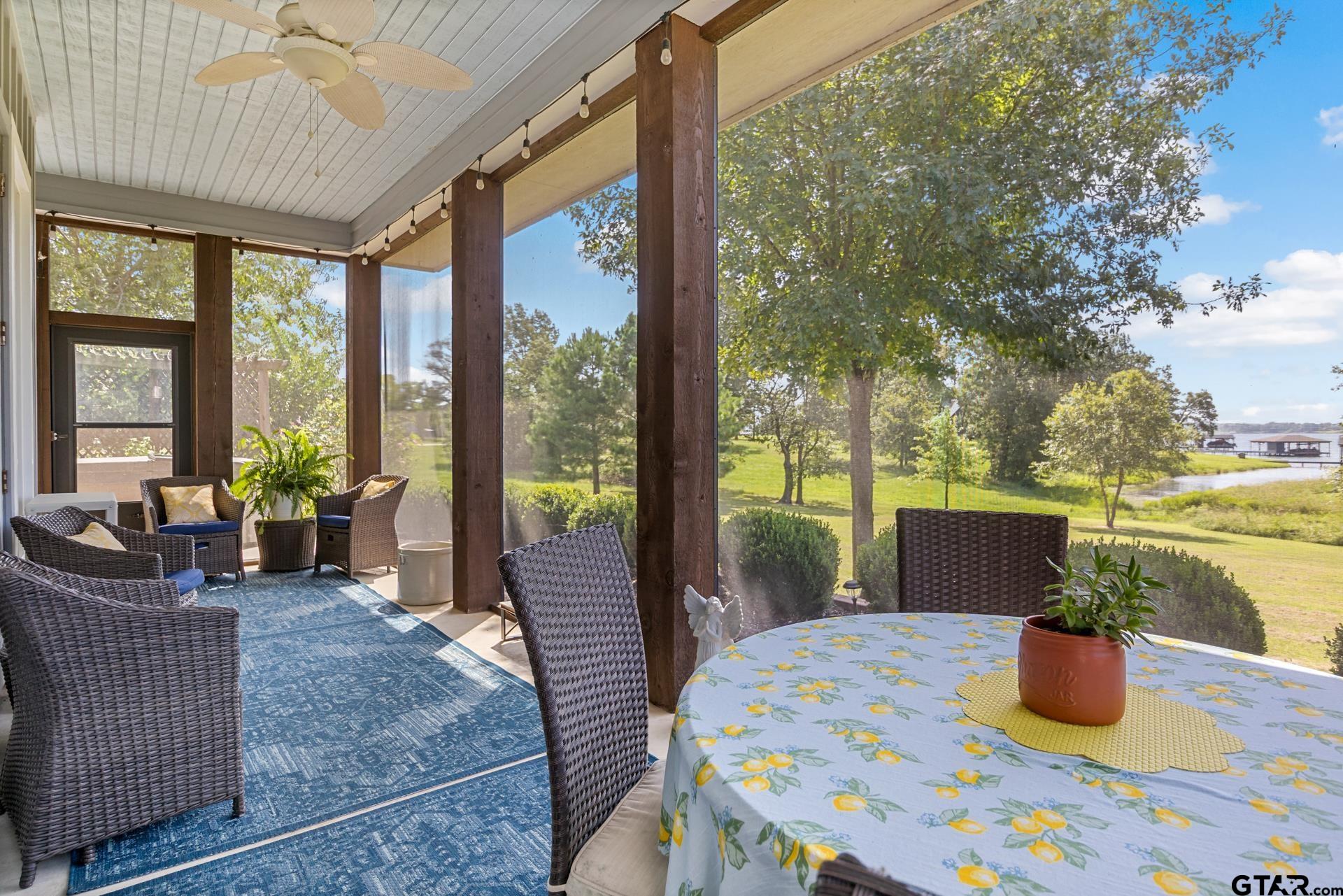 245 Private Road 2714