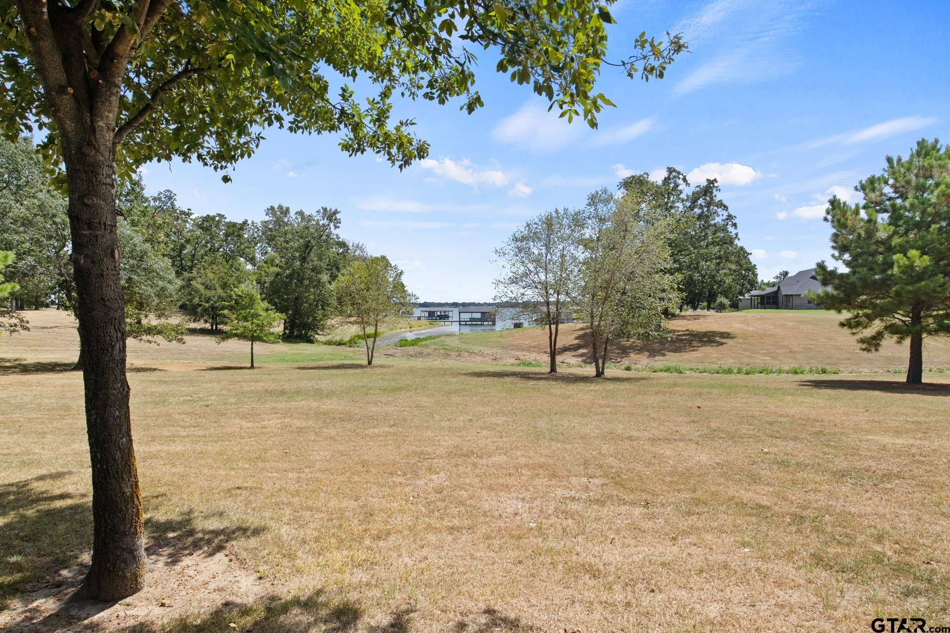 245 Private Road 2714