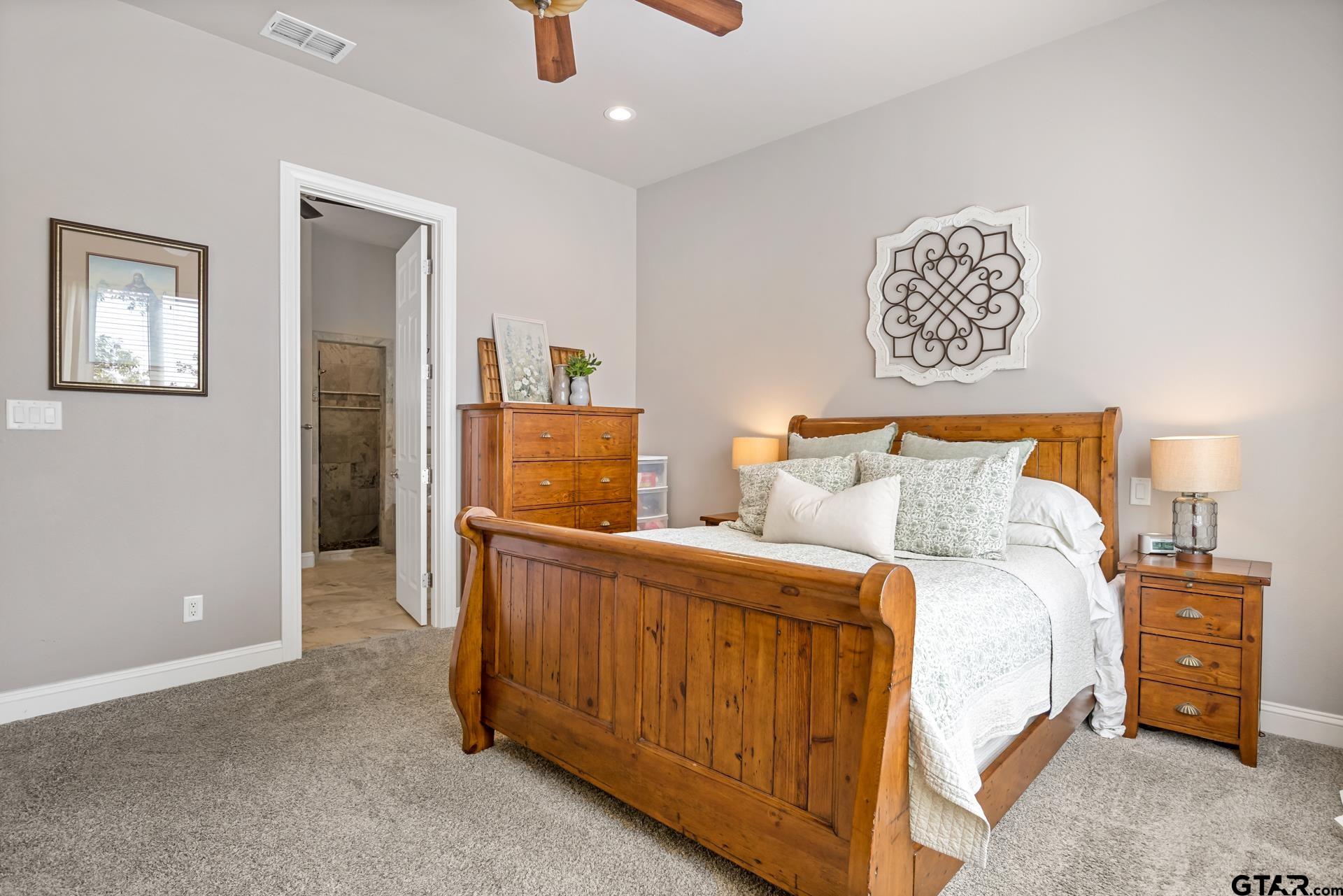245 Private Road 2714