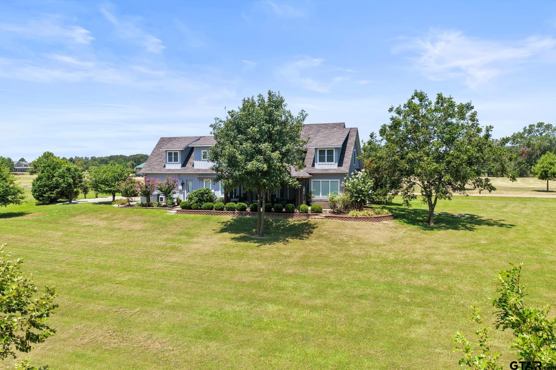 245 Private Road 2714