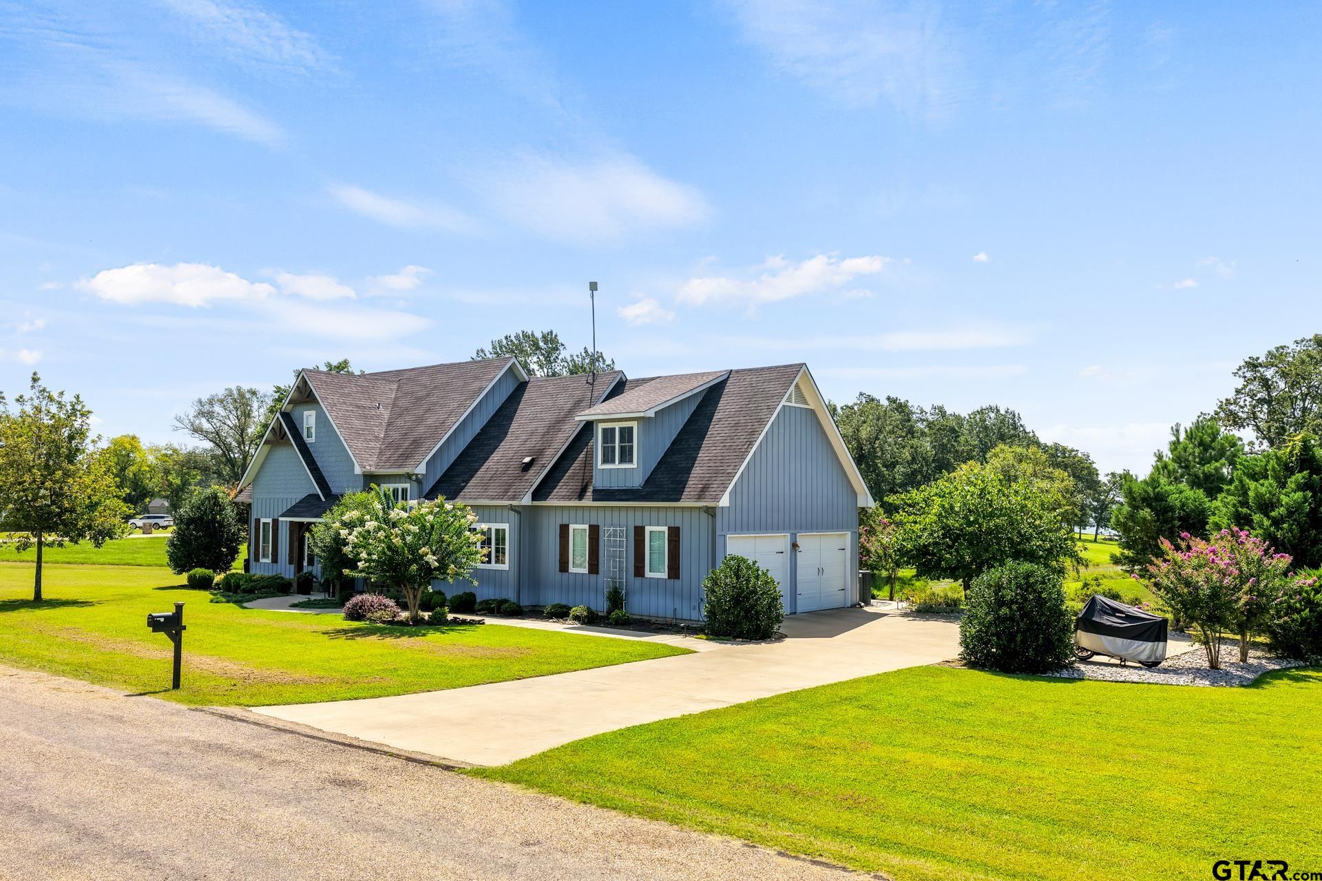 245 Private Road 2714