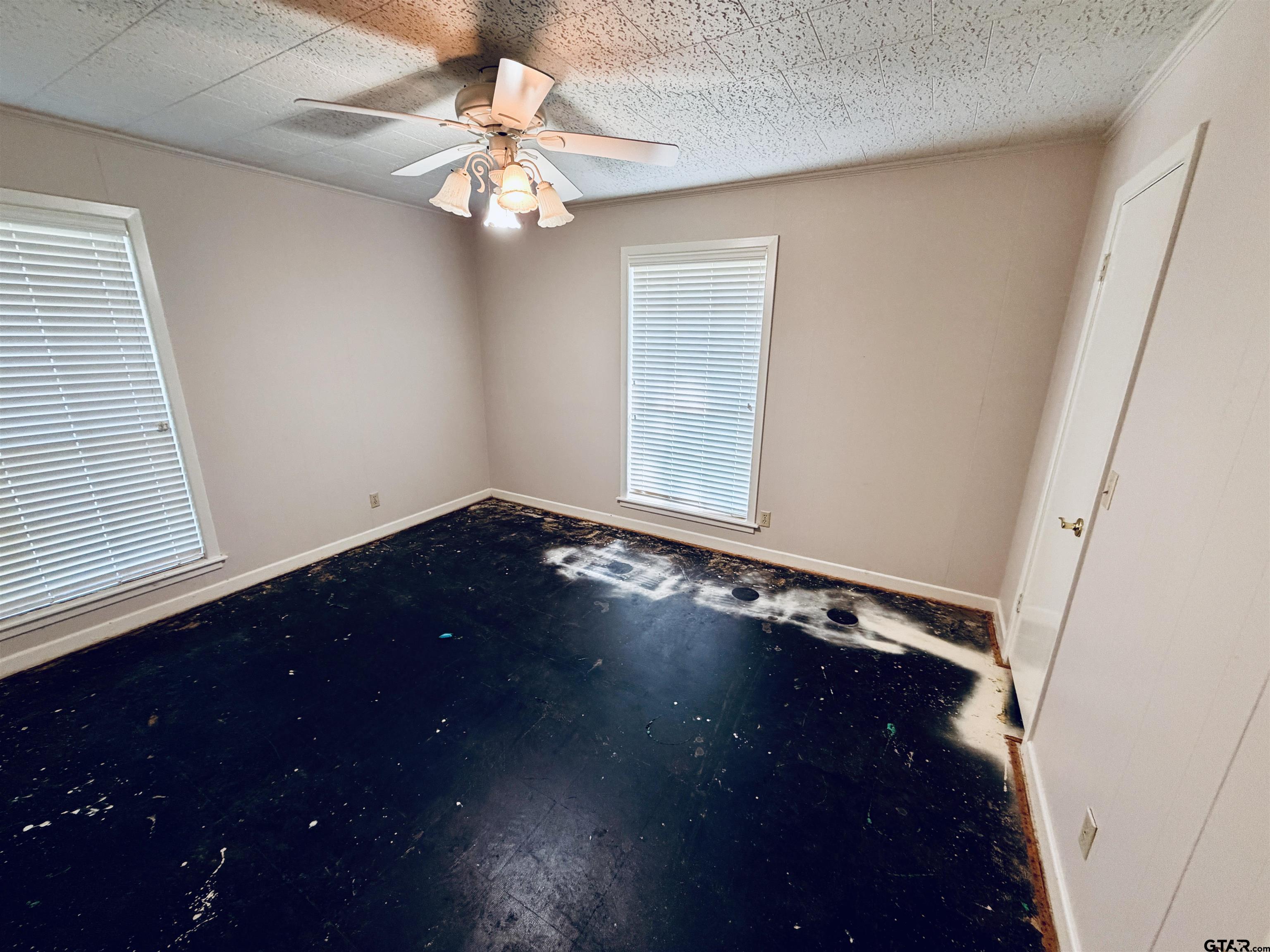 102 Westwood Parkway