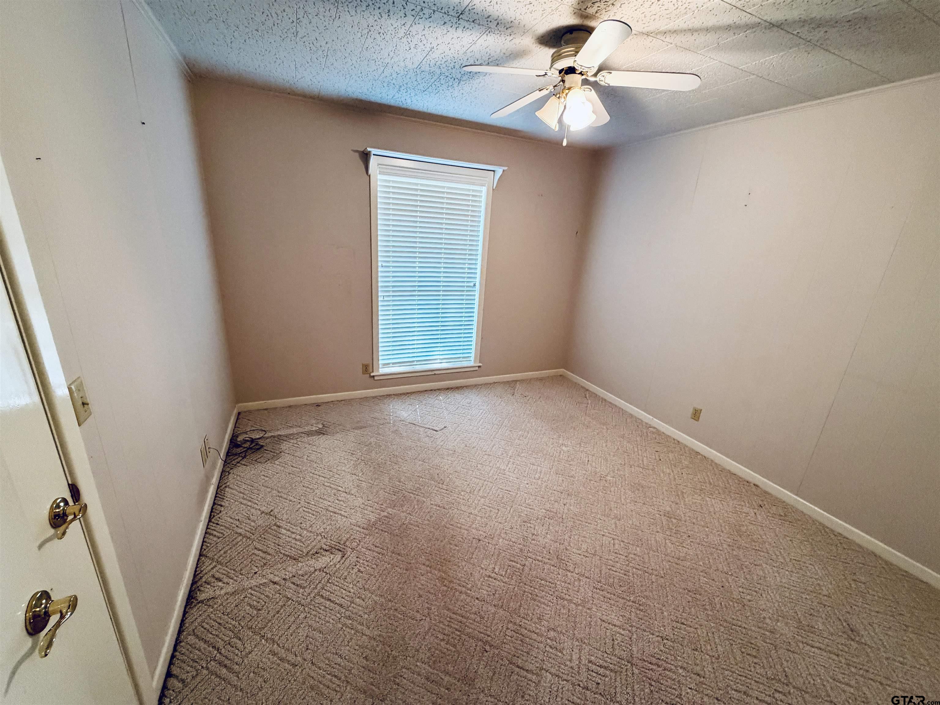102 Westwood Parkway