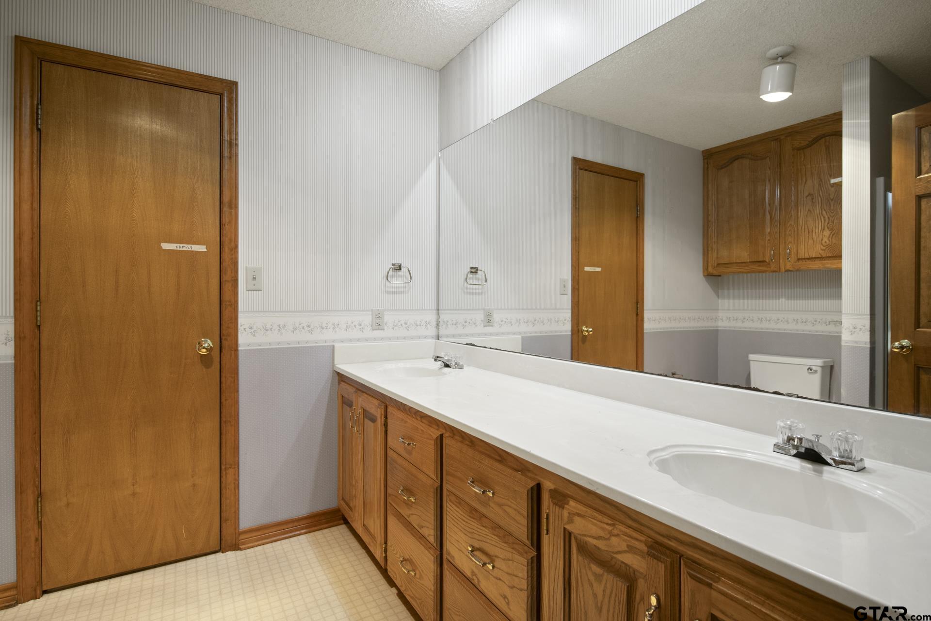 1299 County Road 1150