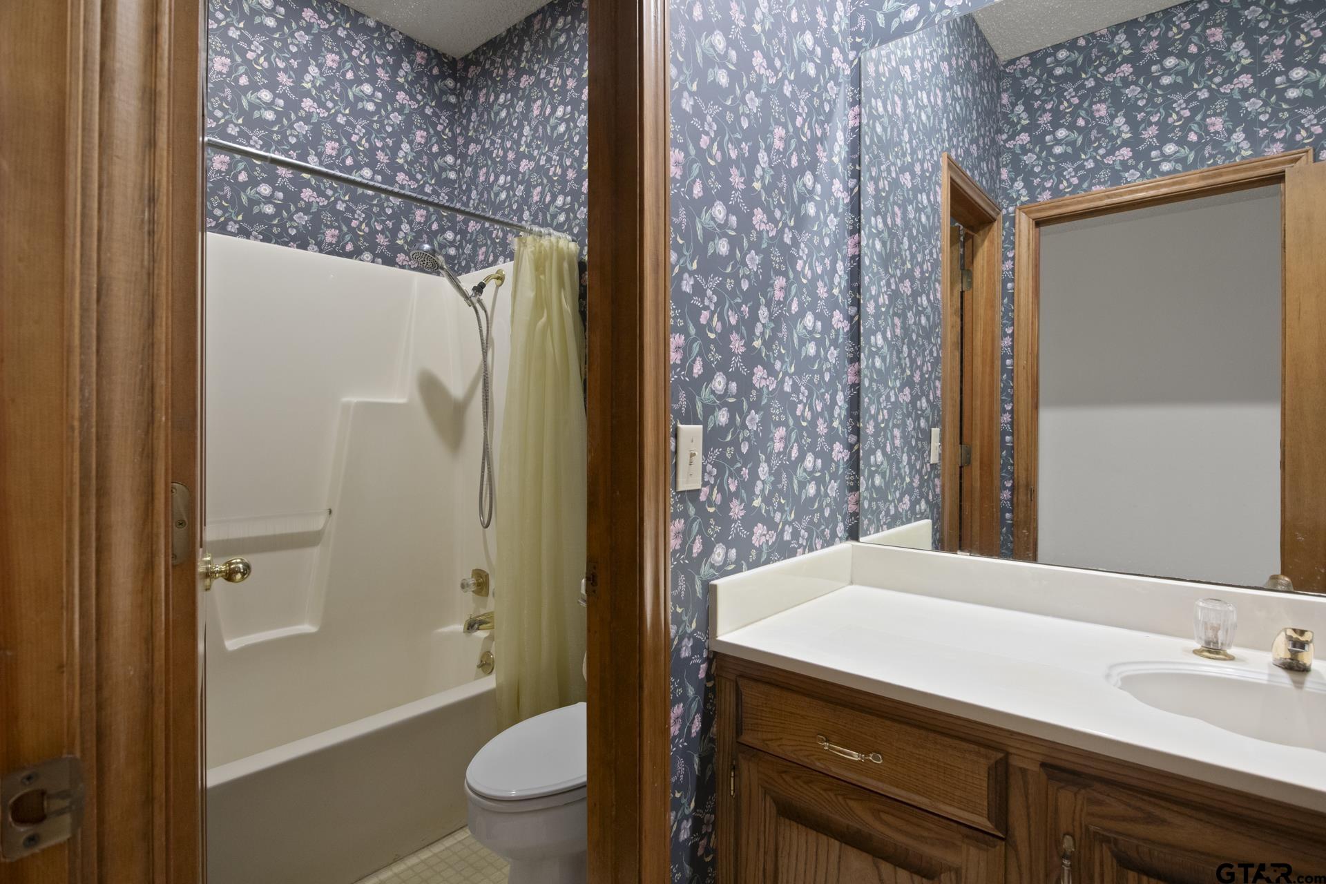 1299 County Road 1150