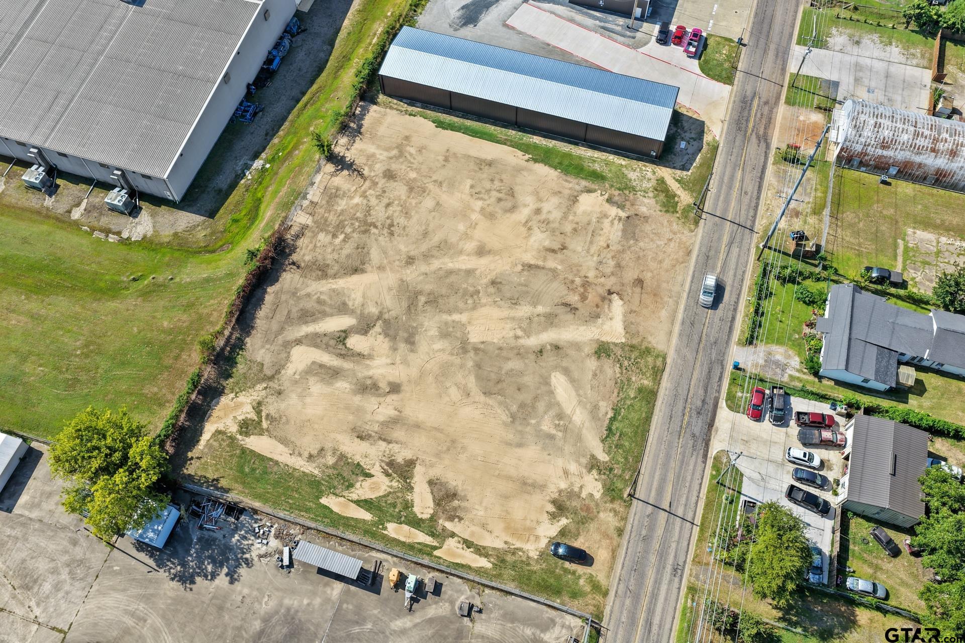 1302 N Washington