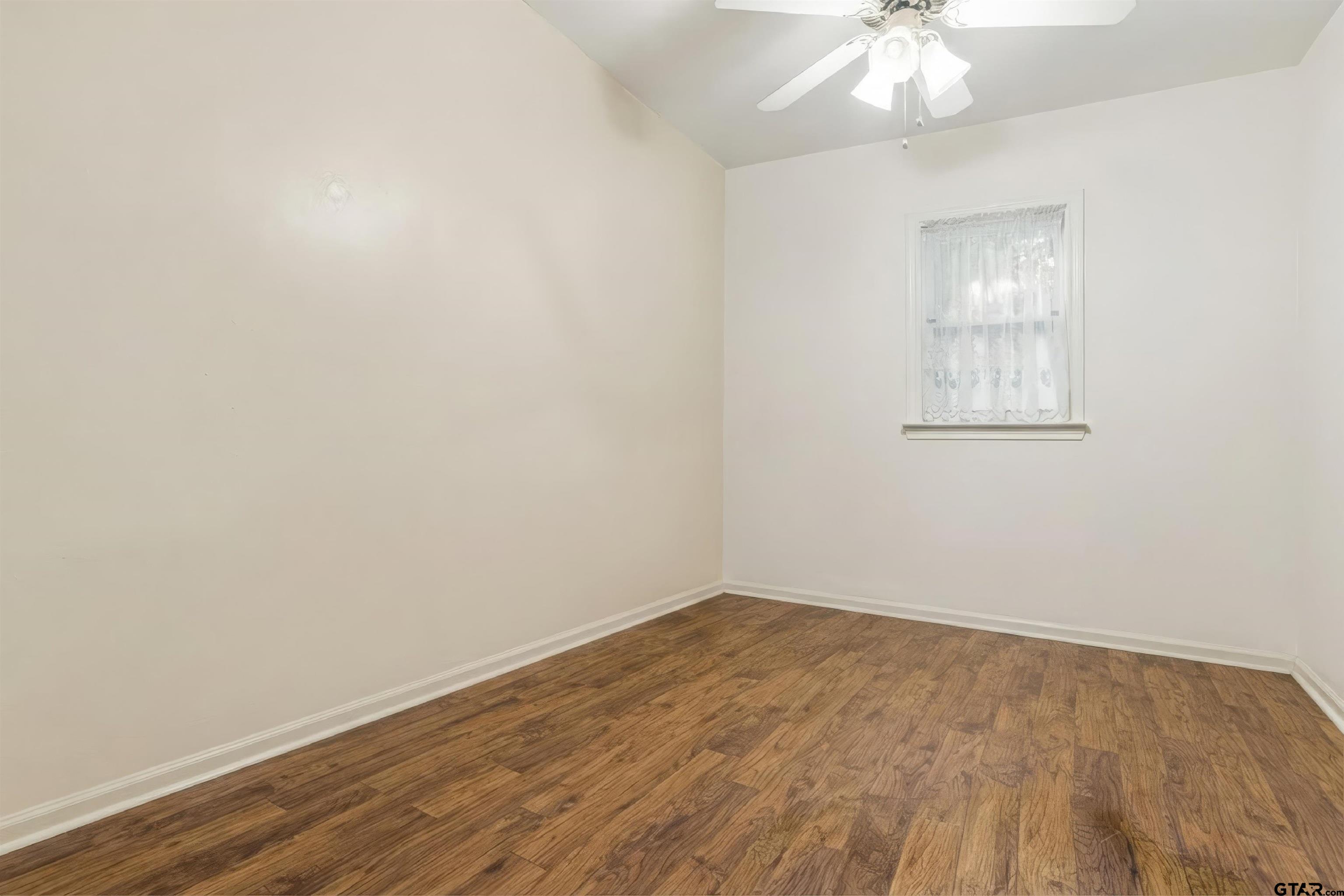 411 County Road 2127