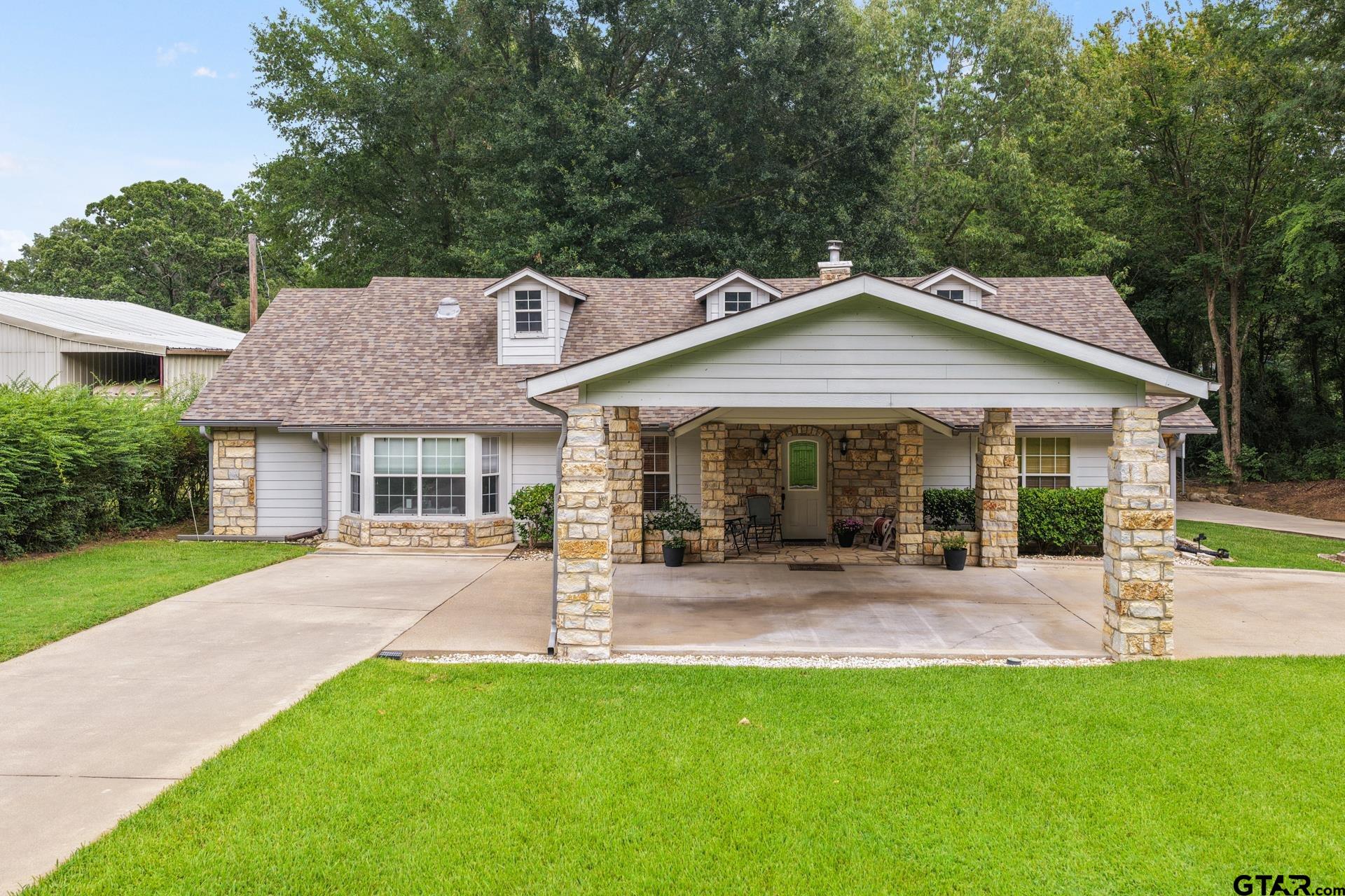 411 County Road 2127