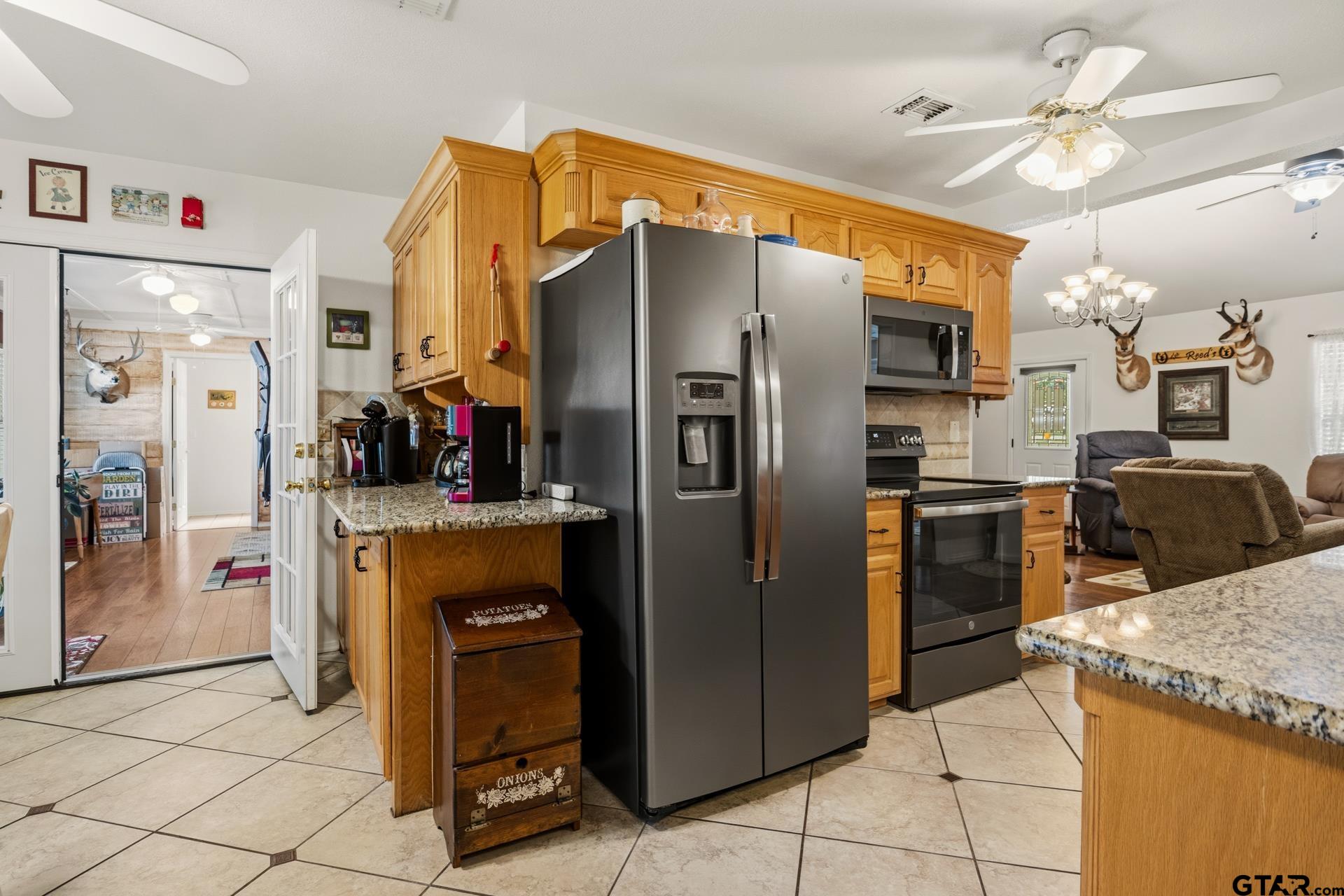 411 County Road 2127