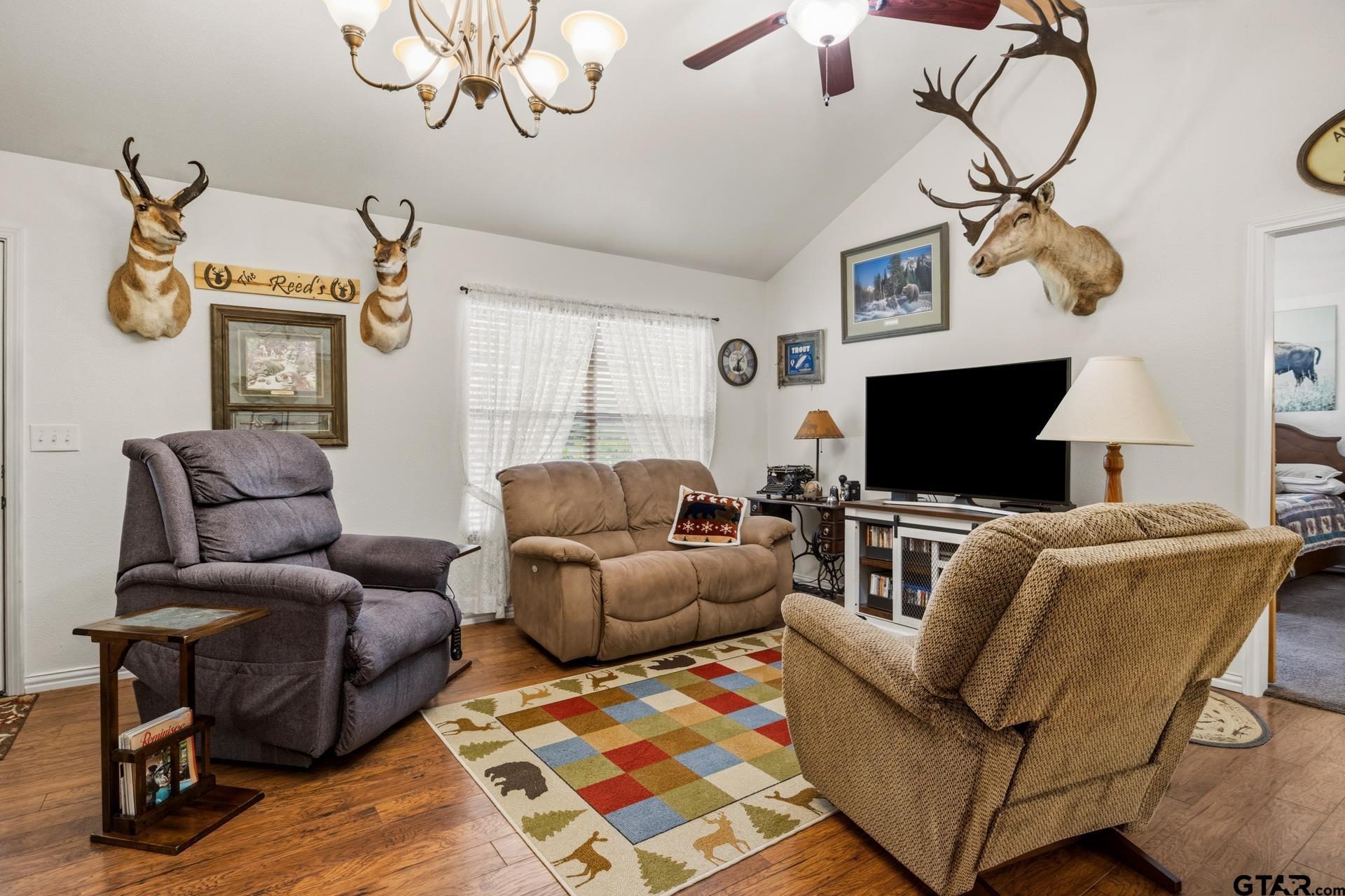 411 County Road 2127