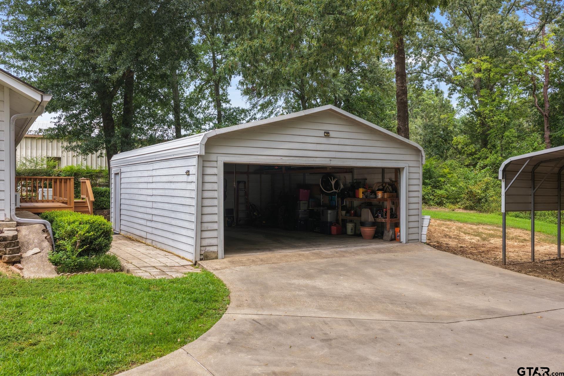 411 County Road 2127