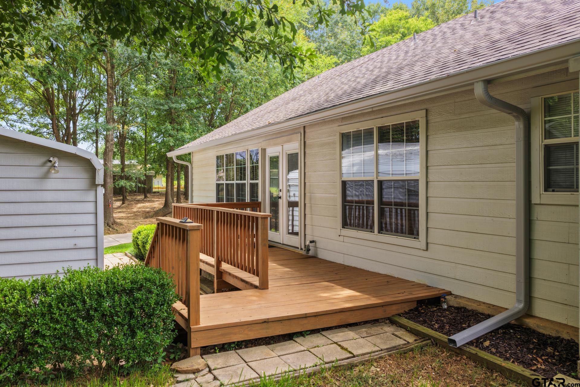 411 County Road 2127
