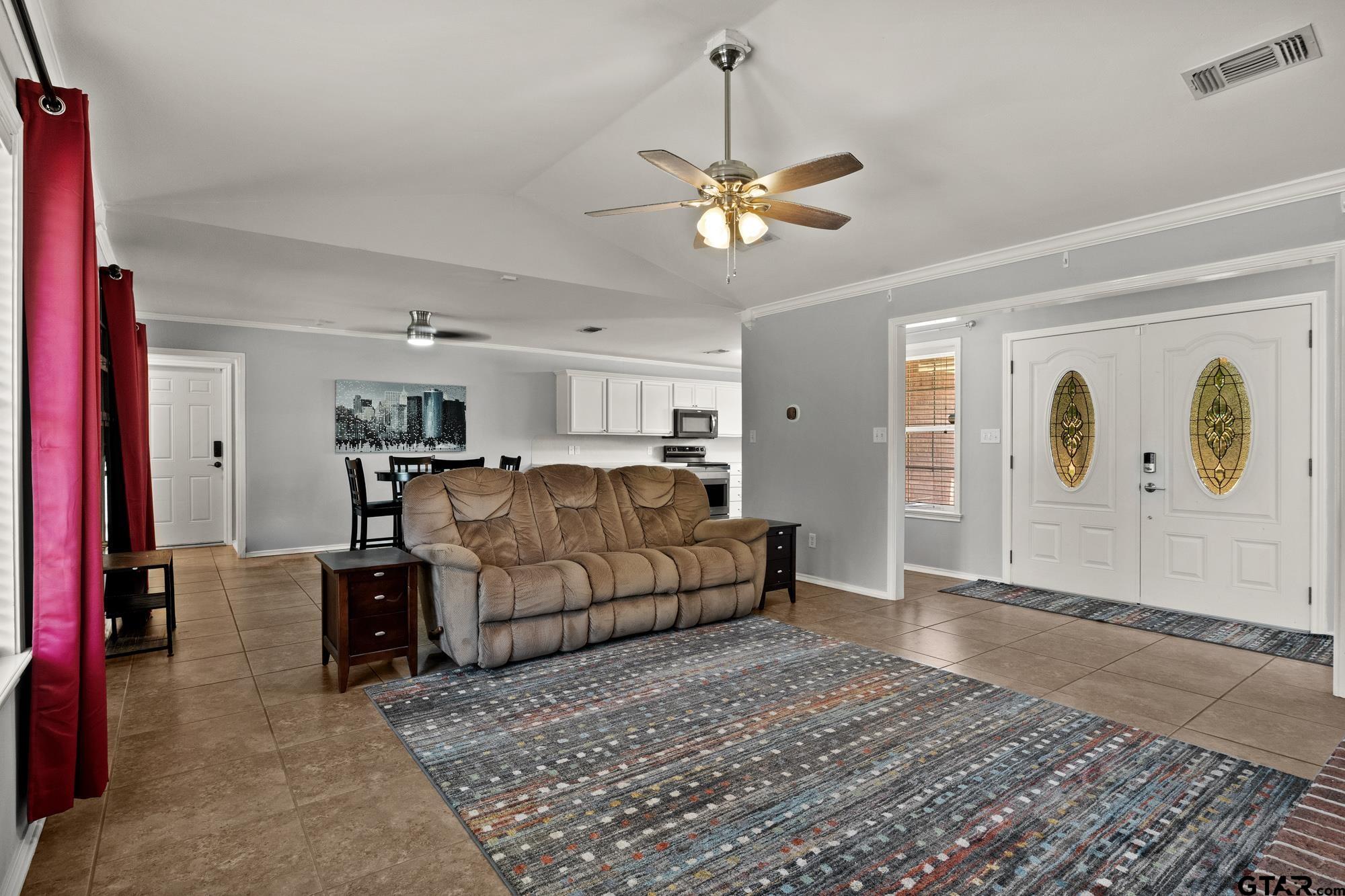 2707 Silver Spring Trail