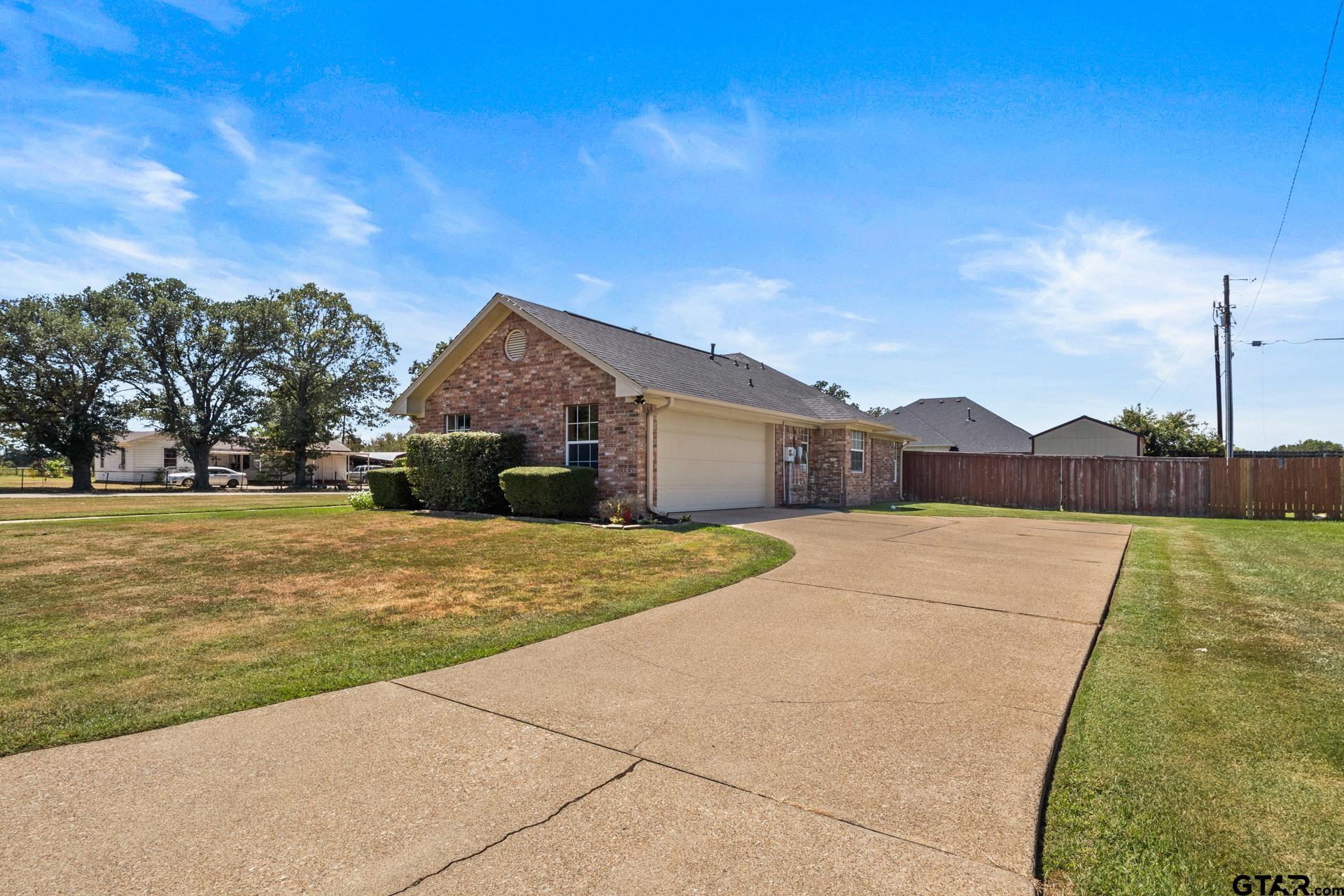 2701 Silver Spring Trail