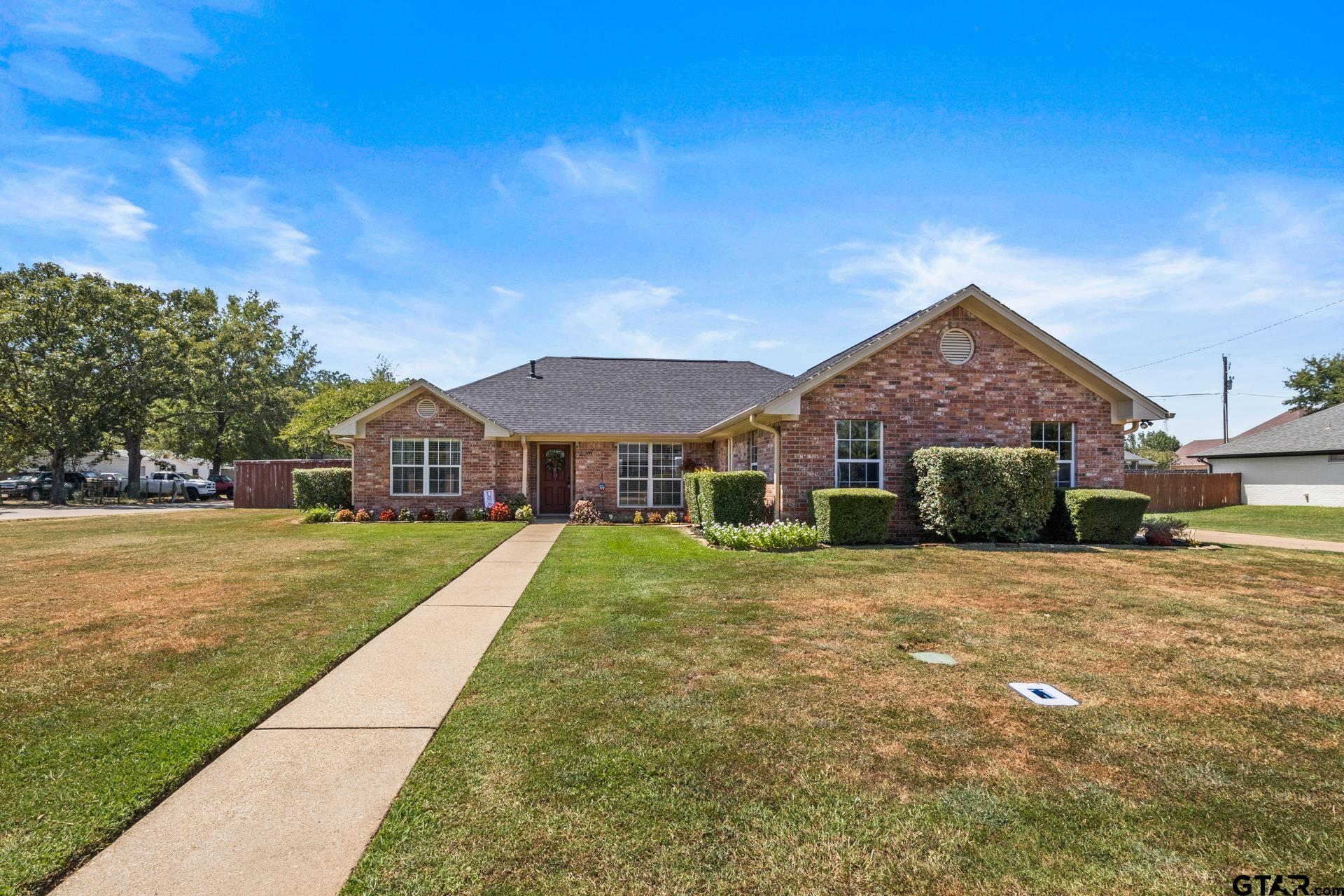 2701 Silver Spring Trail