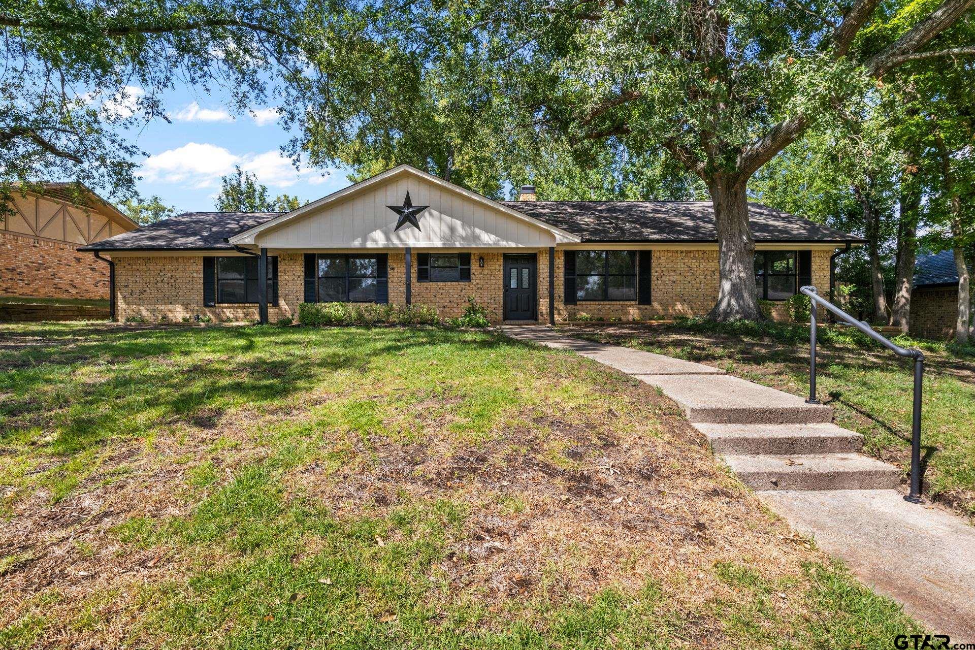 515 Brookwood Dr