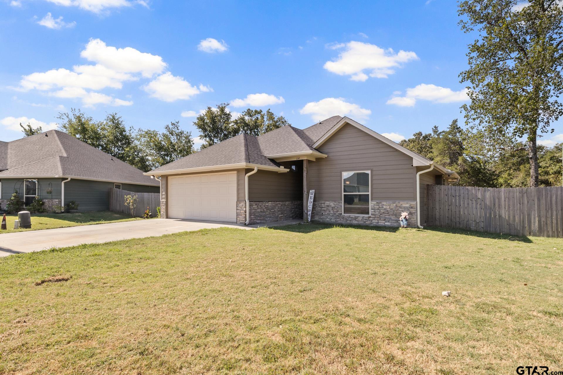 114 Oliver Wendell Ct
