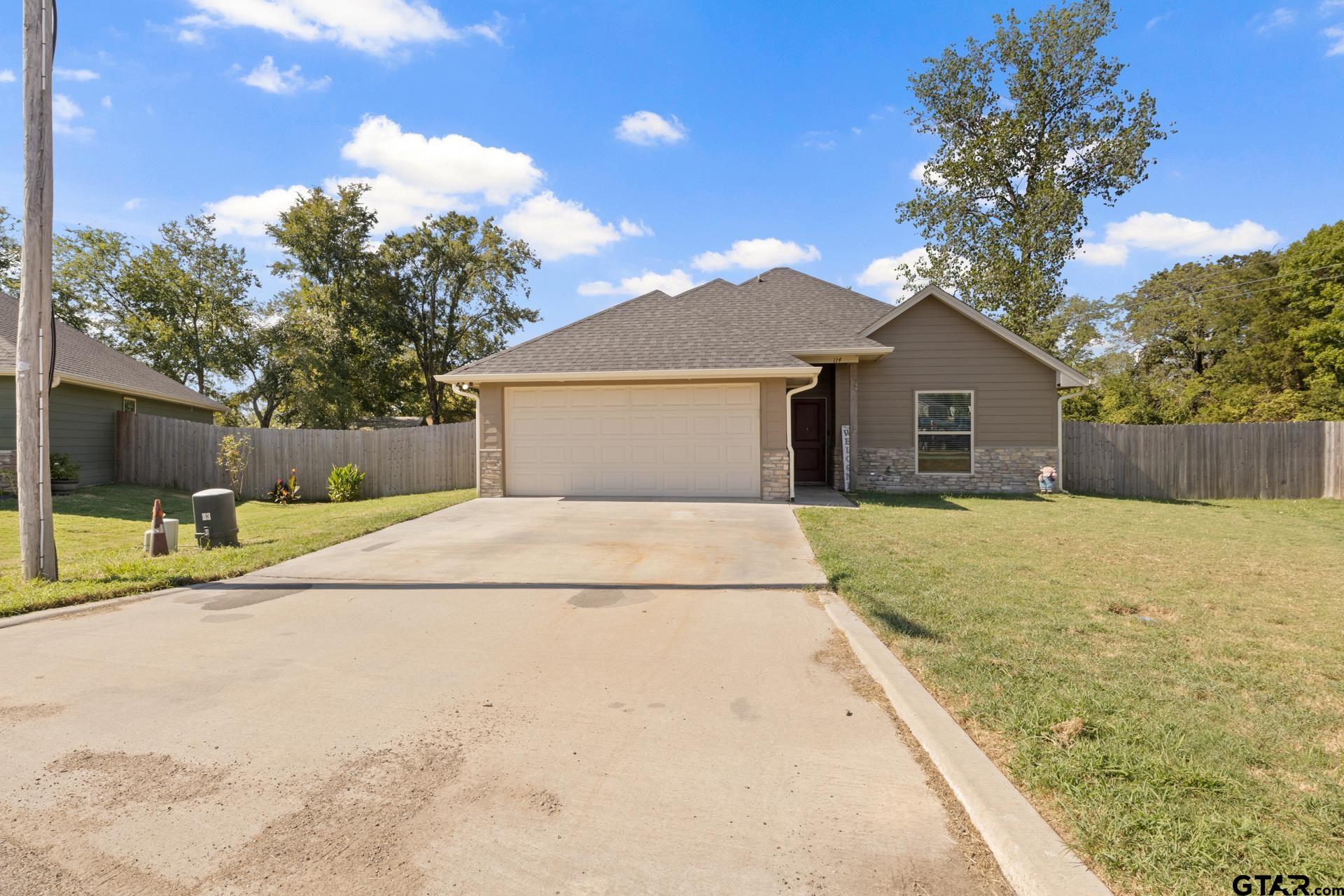 114 Oliver Wendell Ct