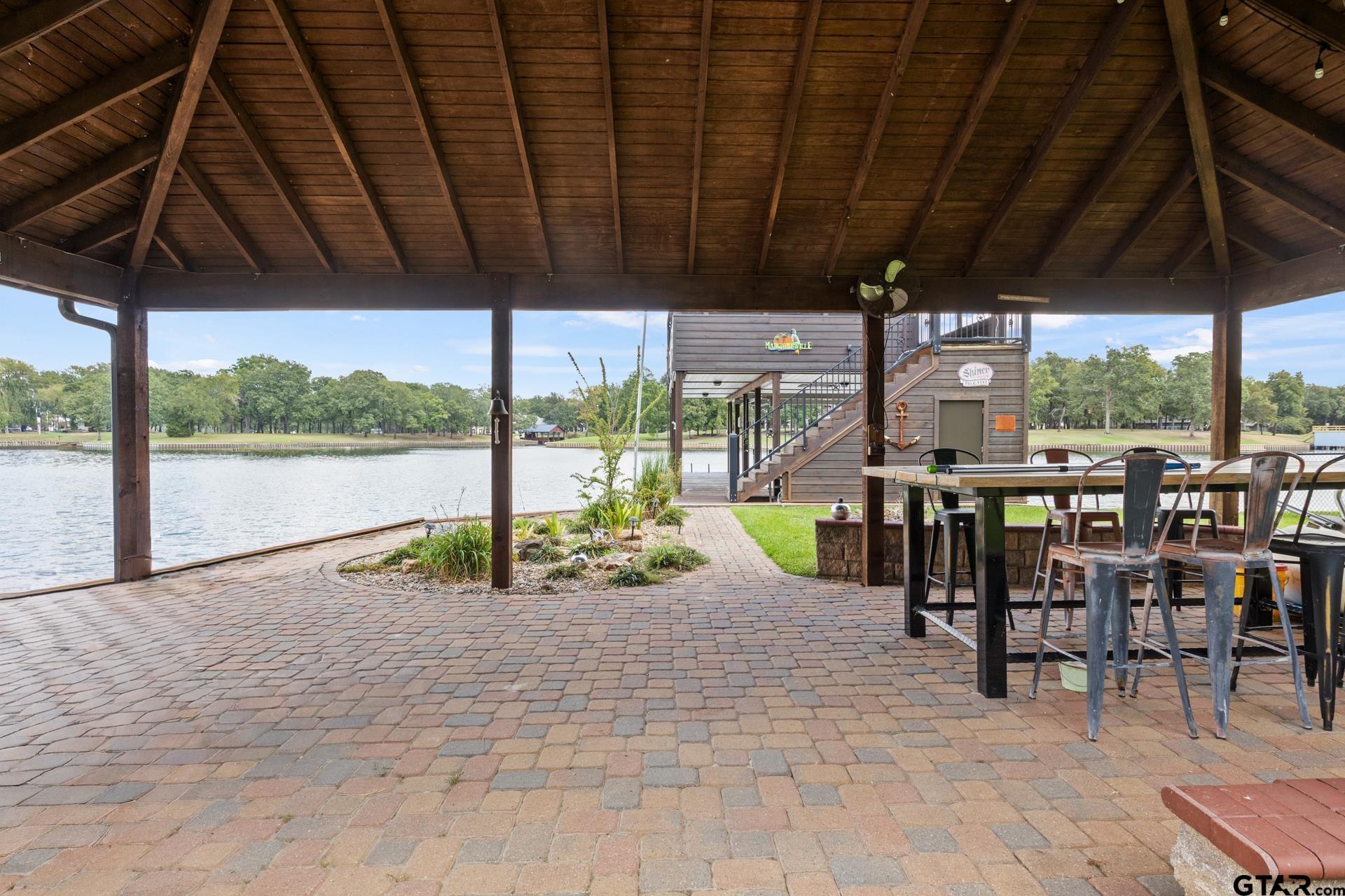 803 County Road 2127