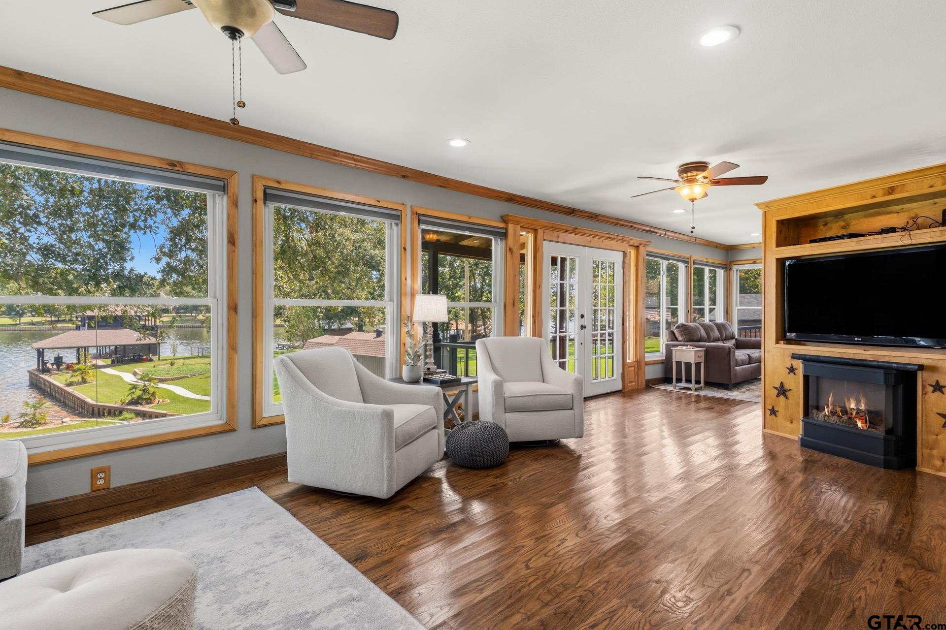 803 County Road 2127