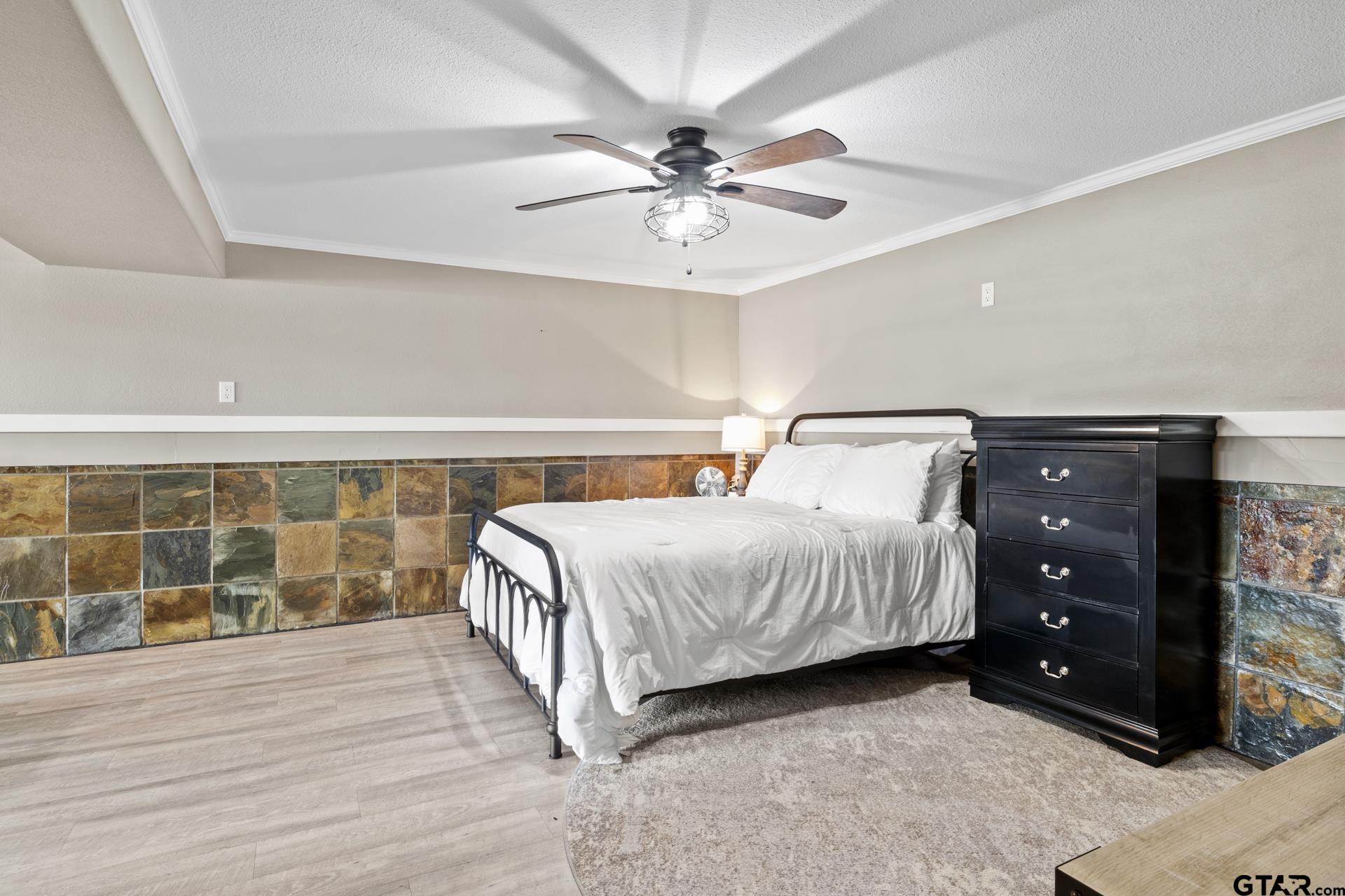 803 County Road 2127