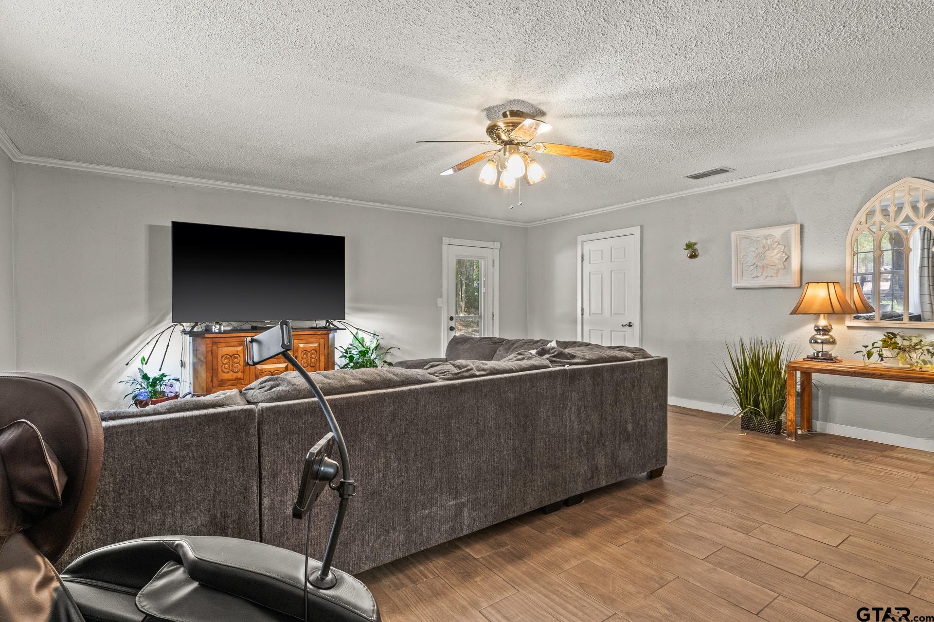 1134 County Road 3350