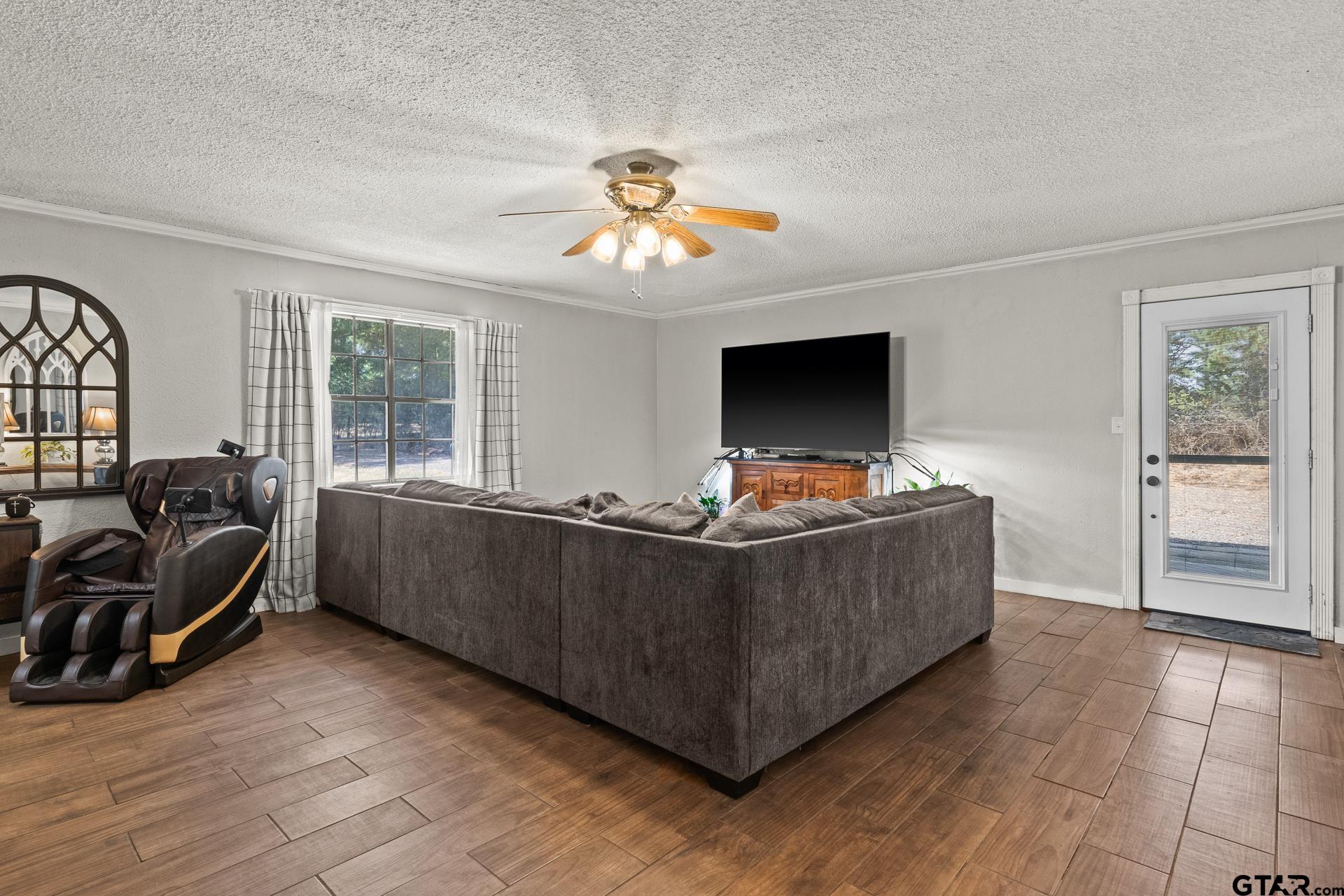 1134 County Road 3350