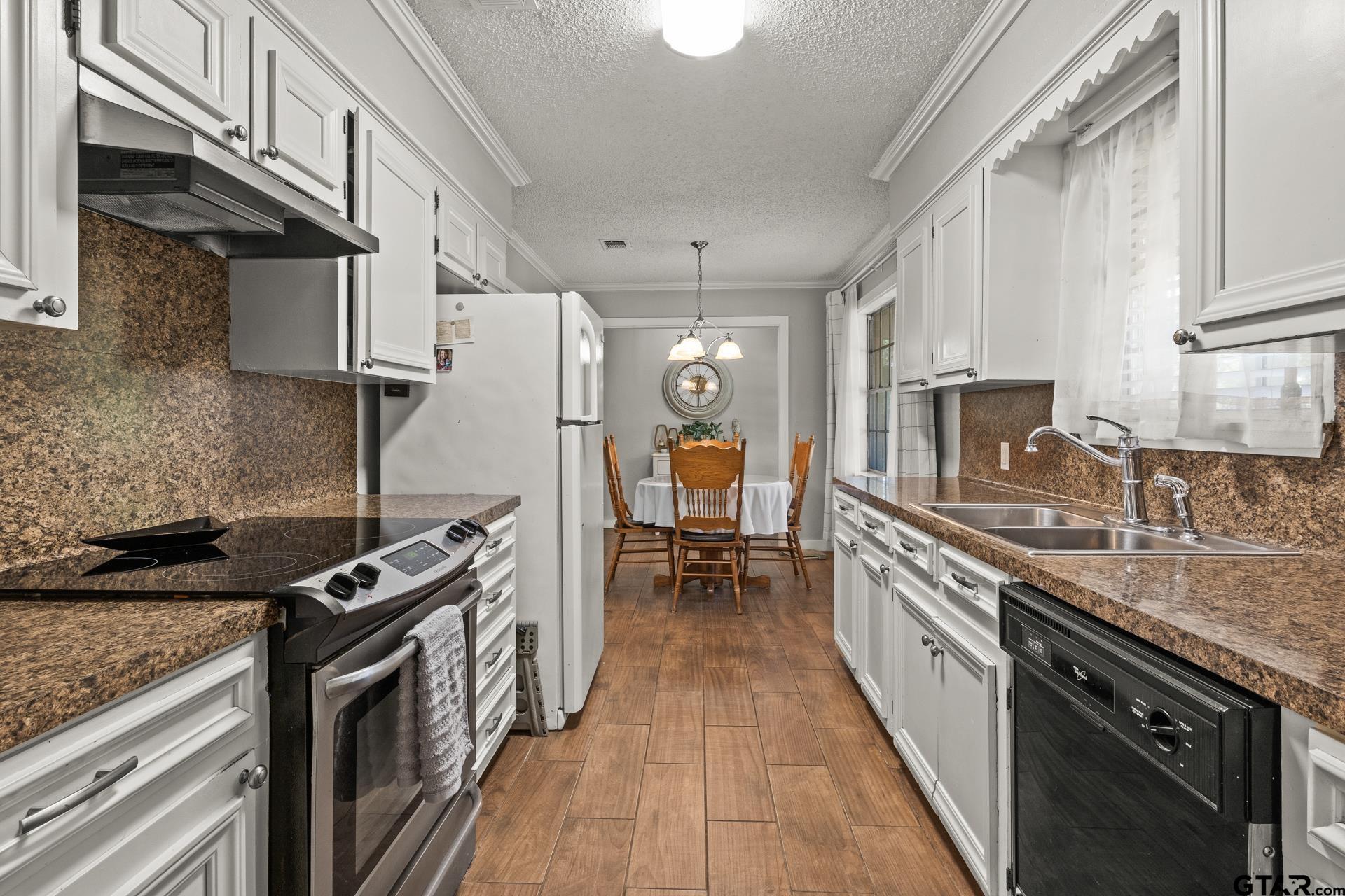 1134 County Road 3350