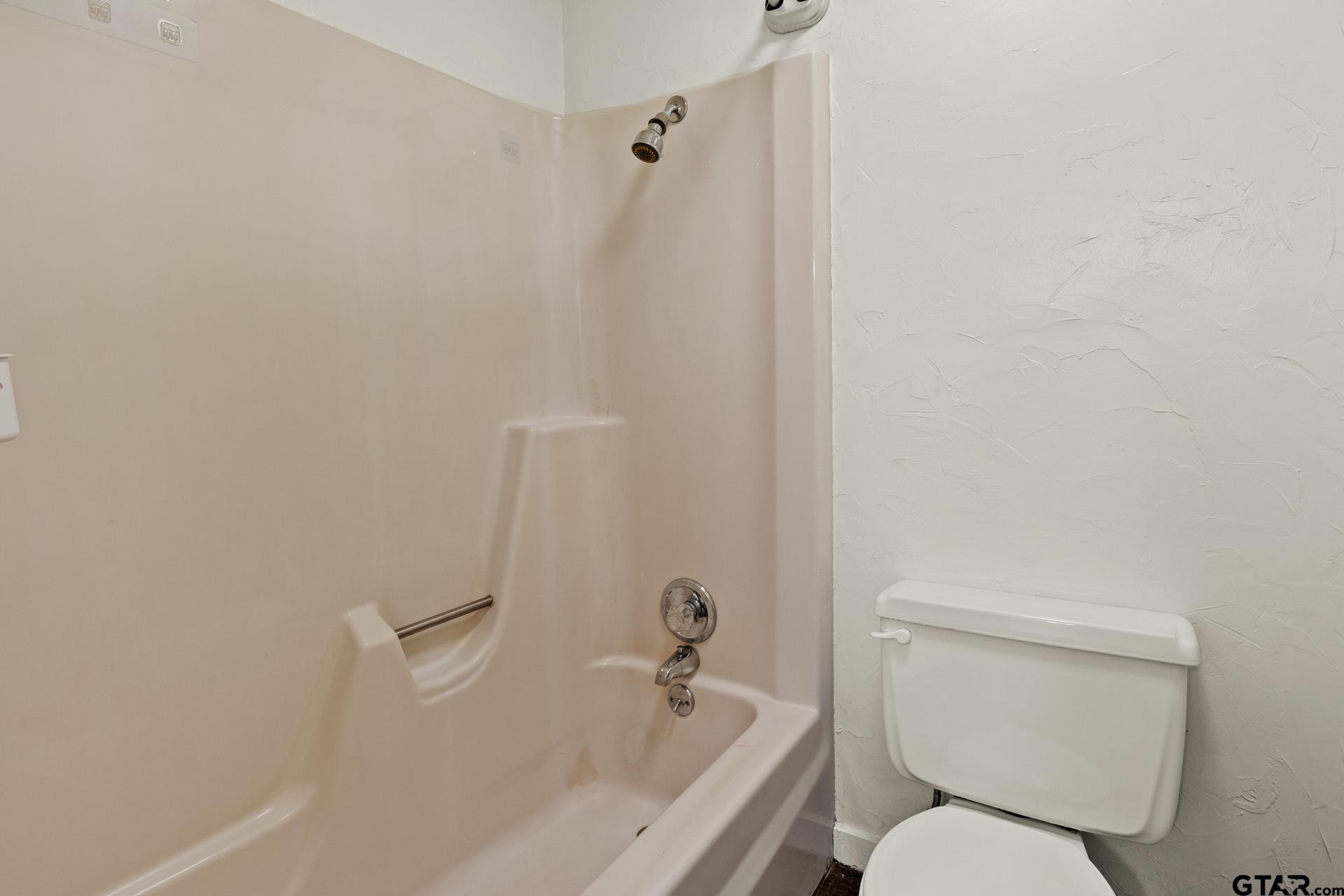 502 Southgate