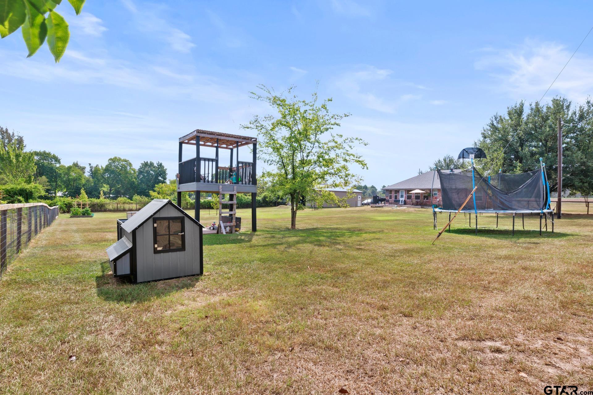 380 N Frontage Rd