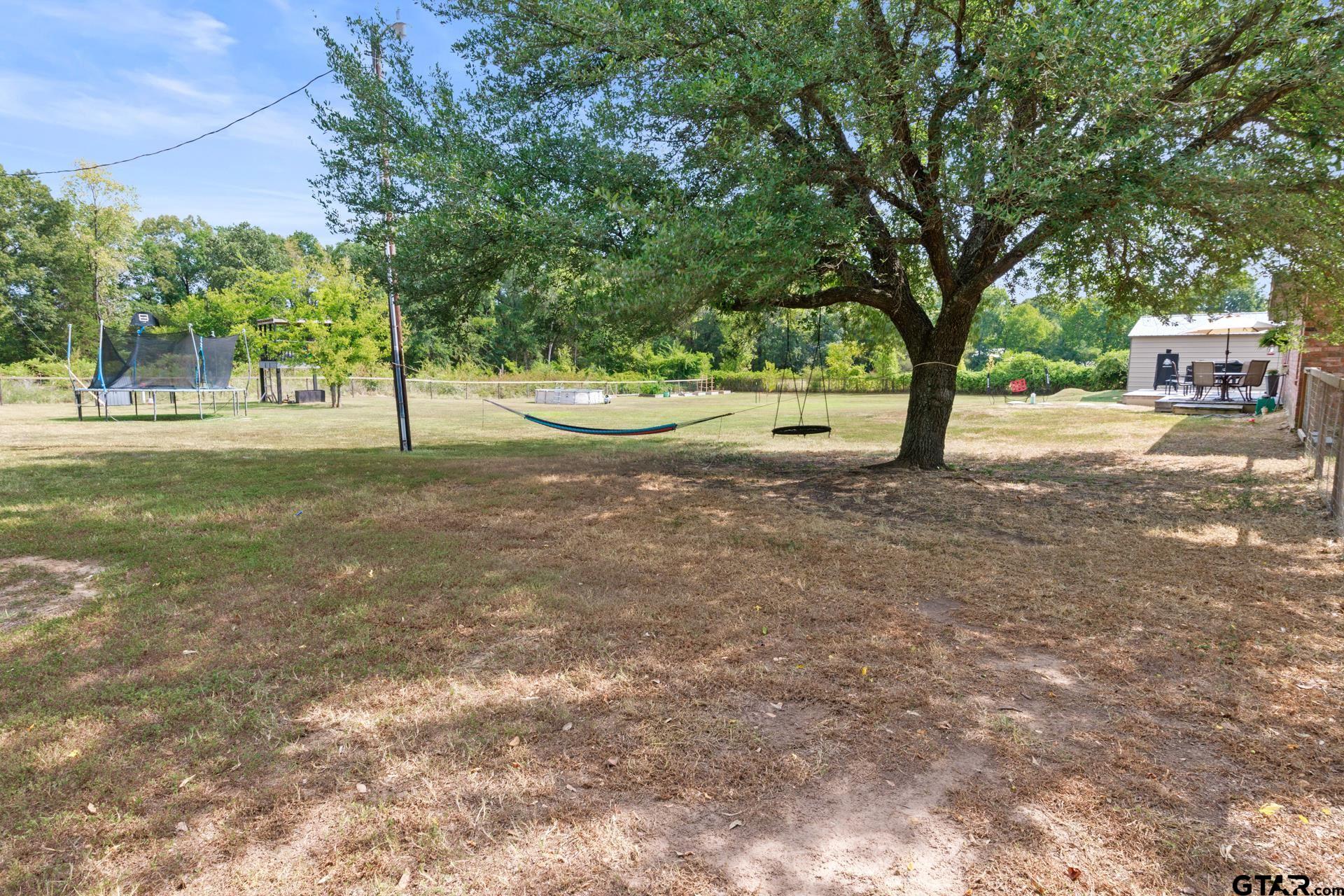 380 N Frontage Rd