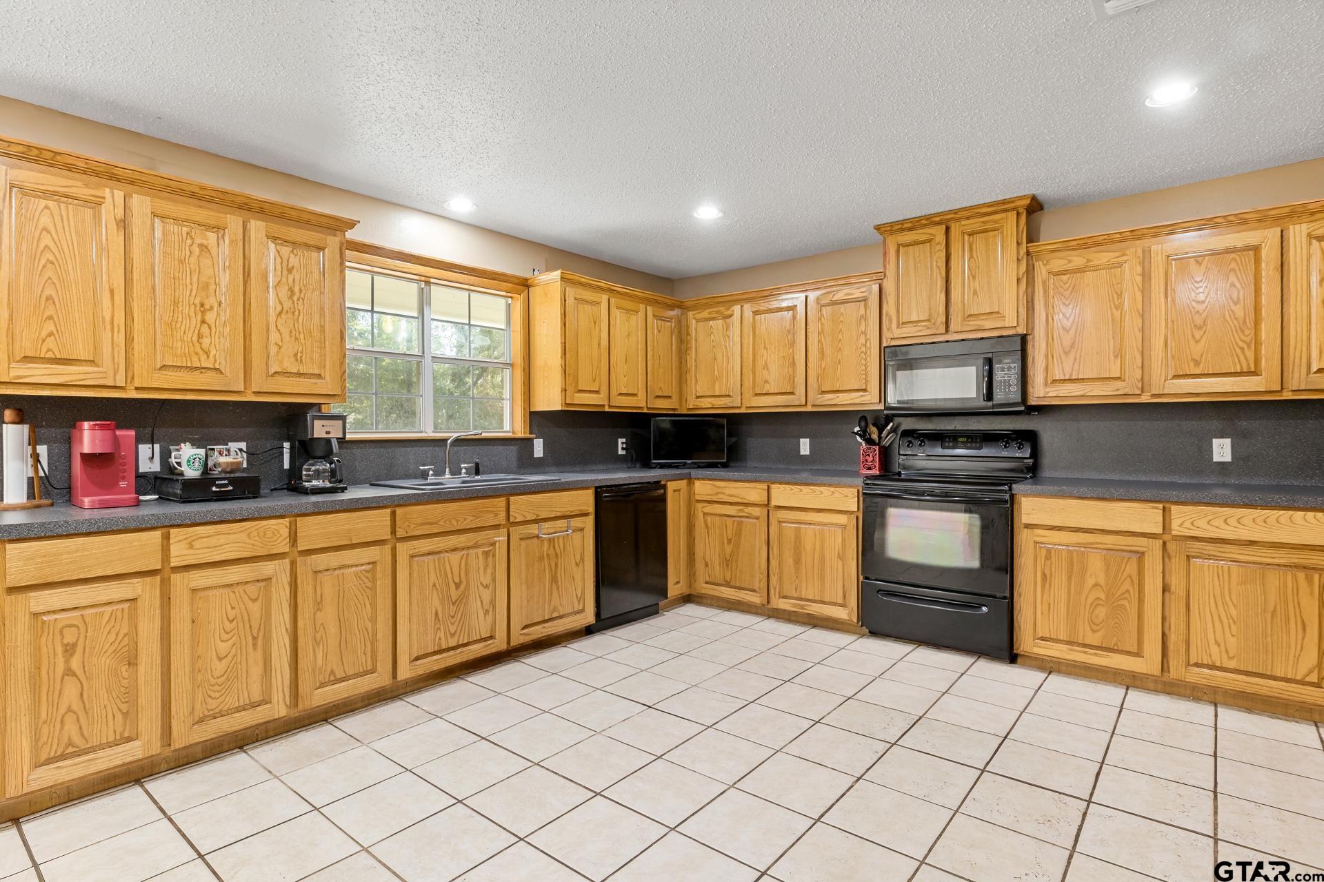 111 County Road 4134