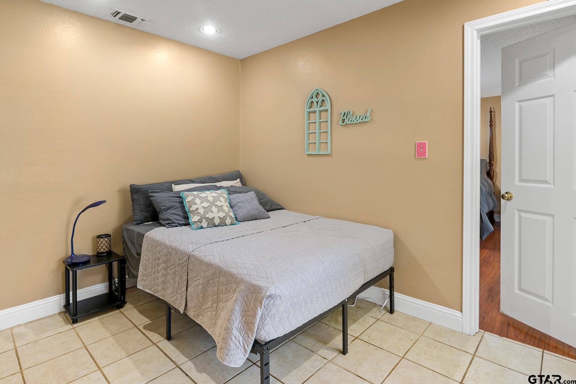 111 County Road 4134