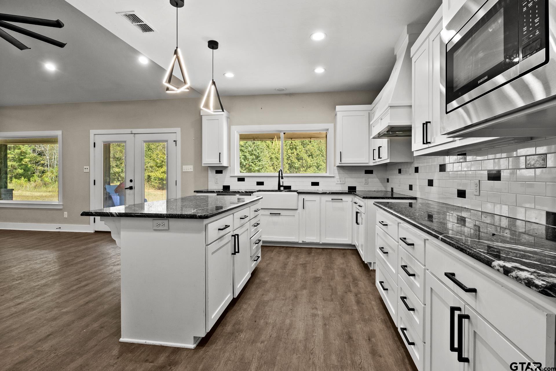 408 County Road 4248