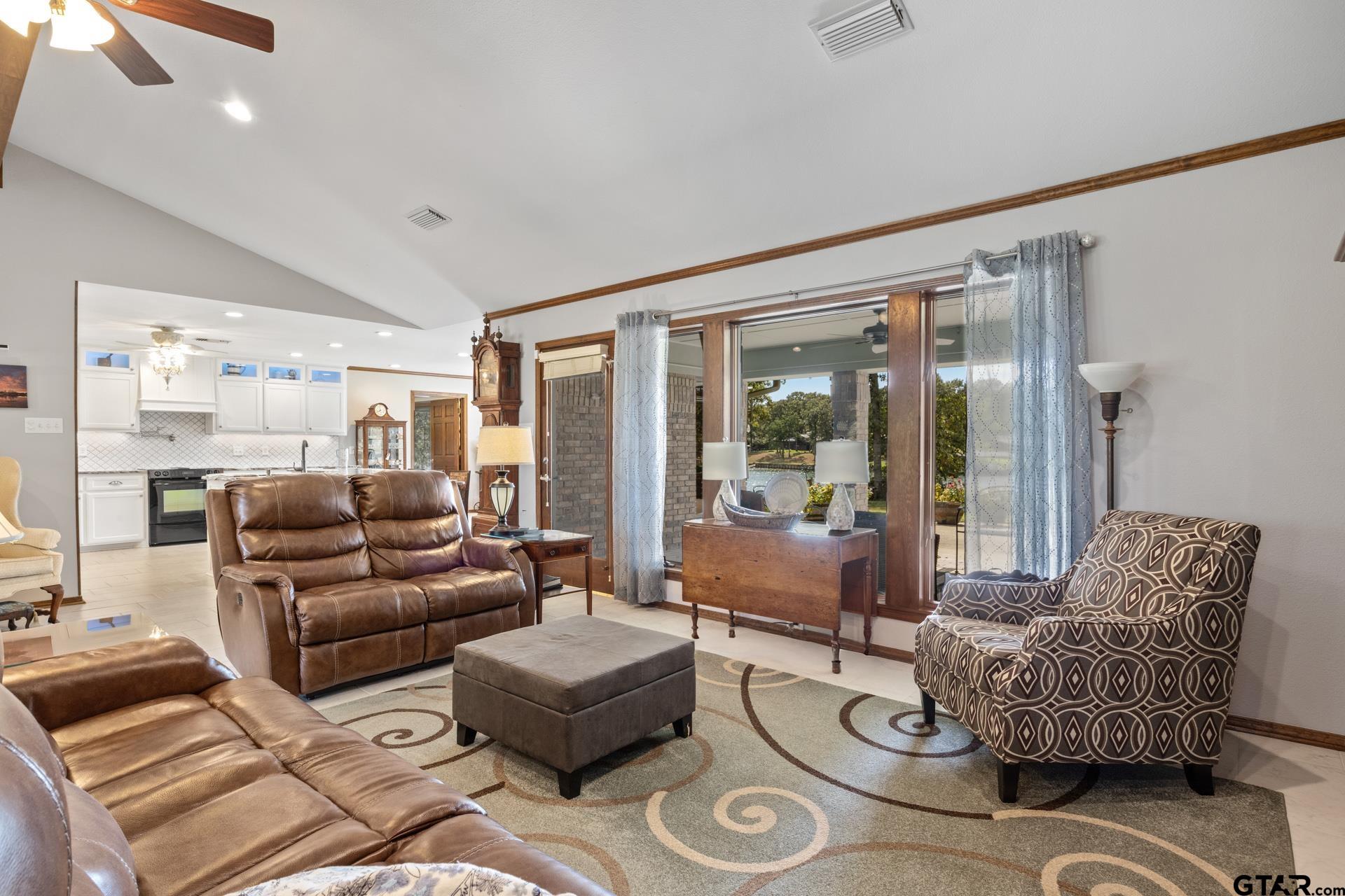 178 County Road 2137