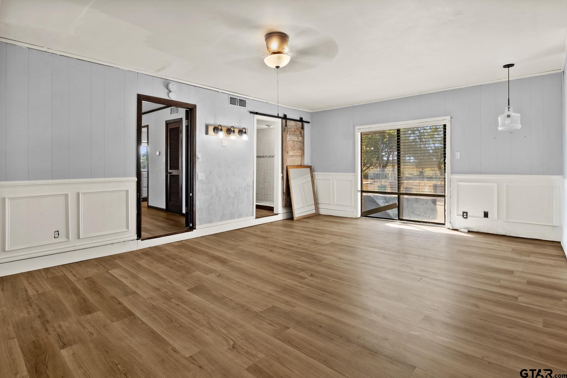 600 W 12th St