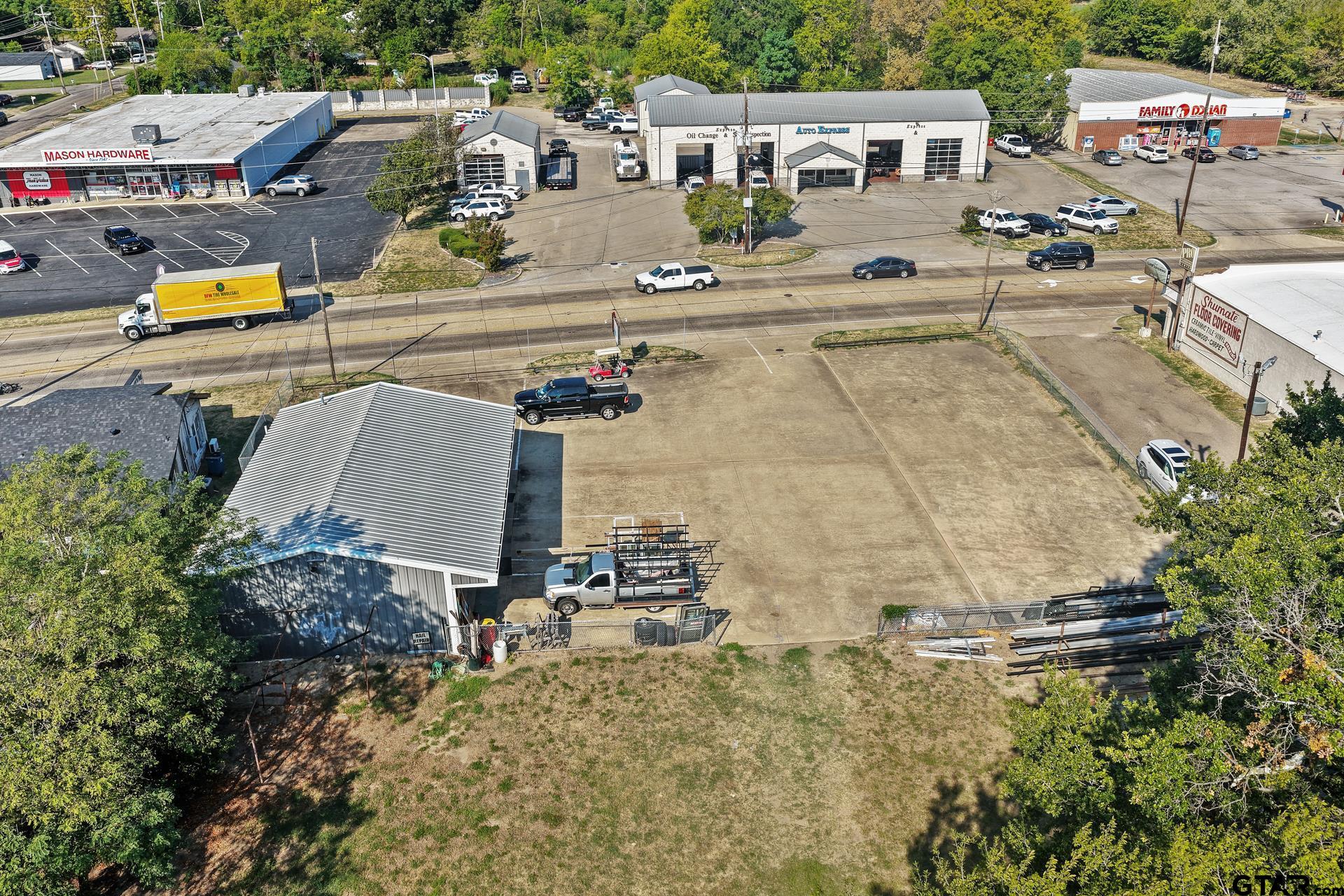 1210 N Jefferson