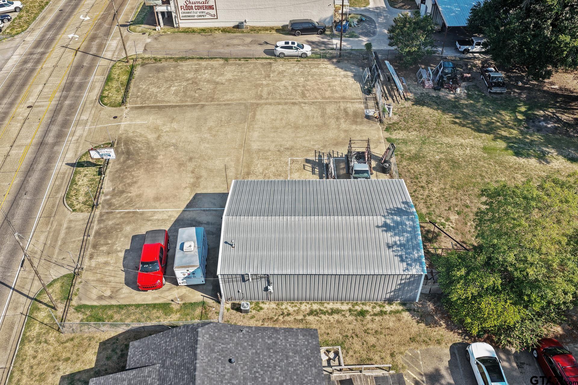 1210 N Jefferson