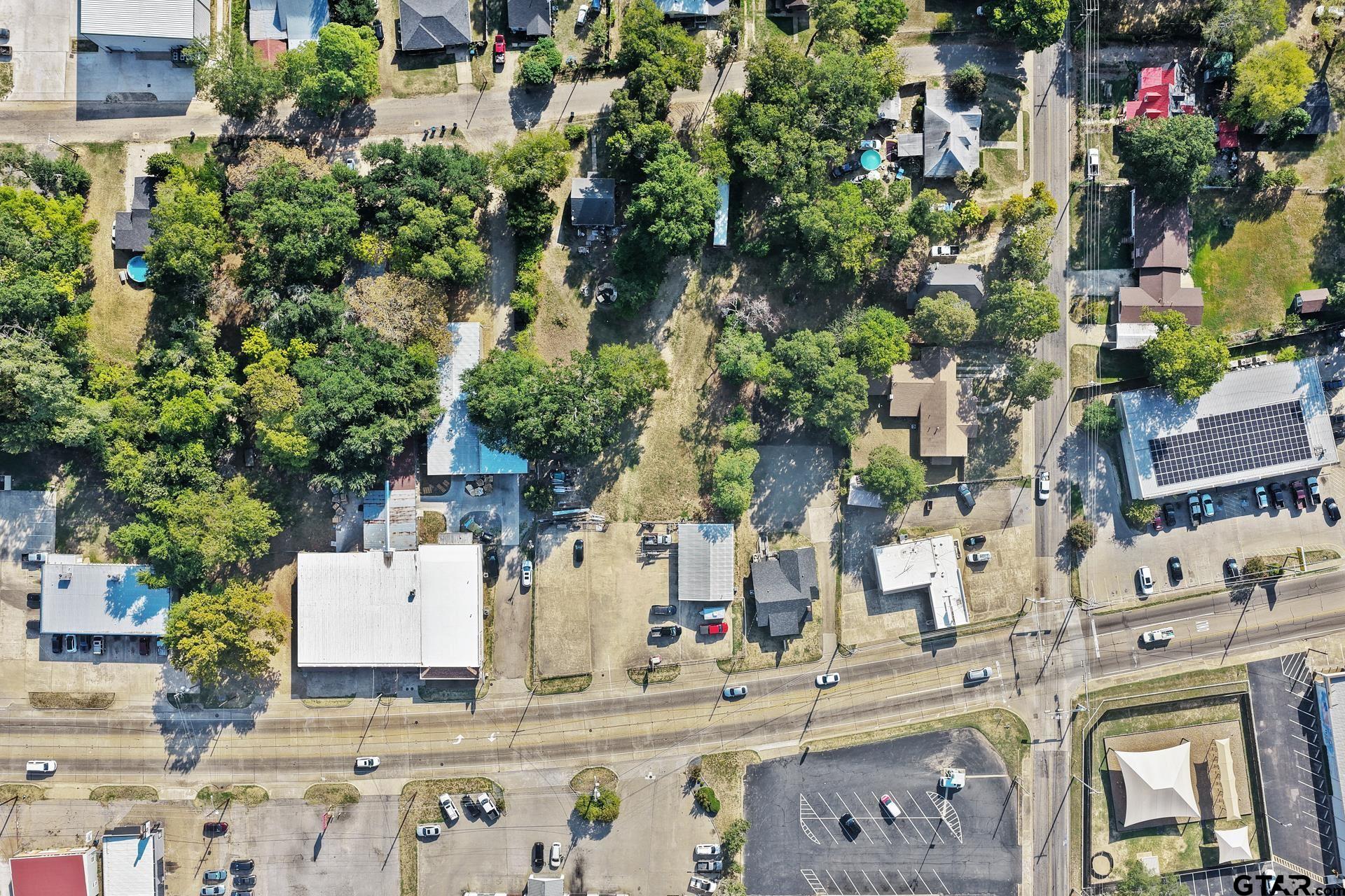 1210 N Jefferson
