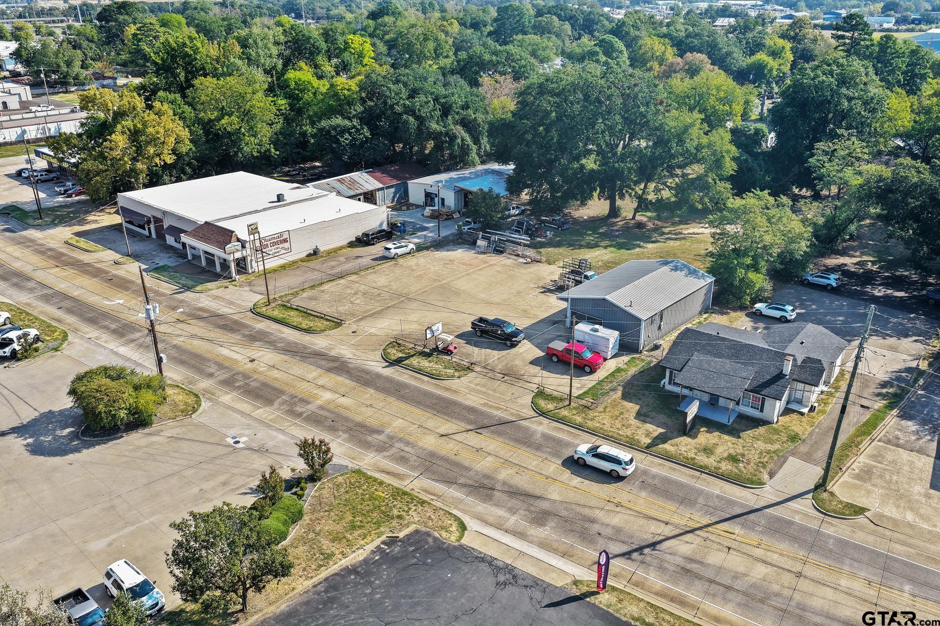 1210 N Jefferson