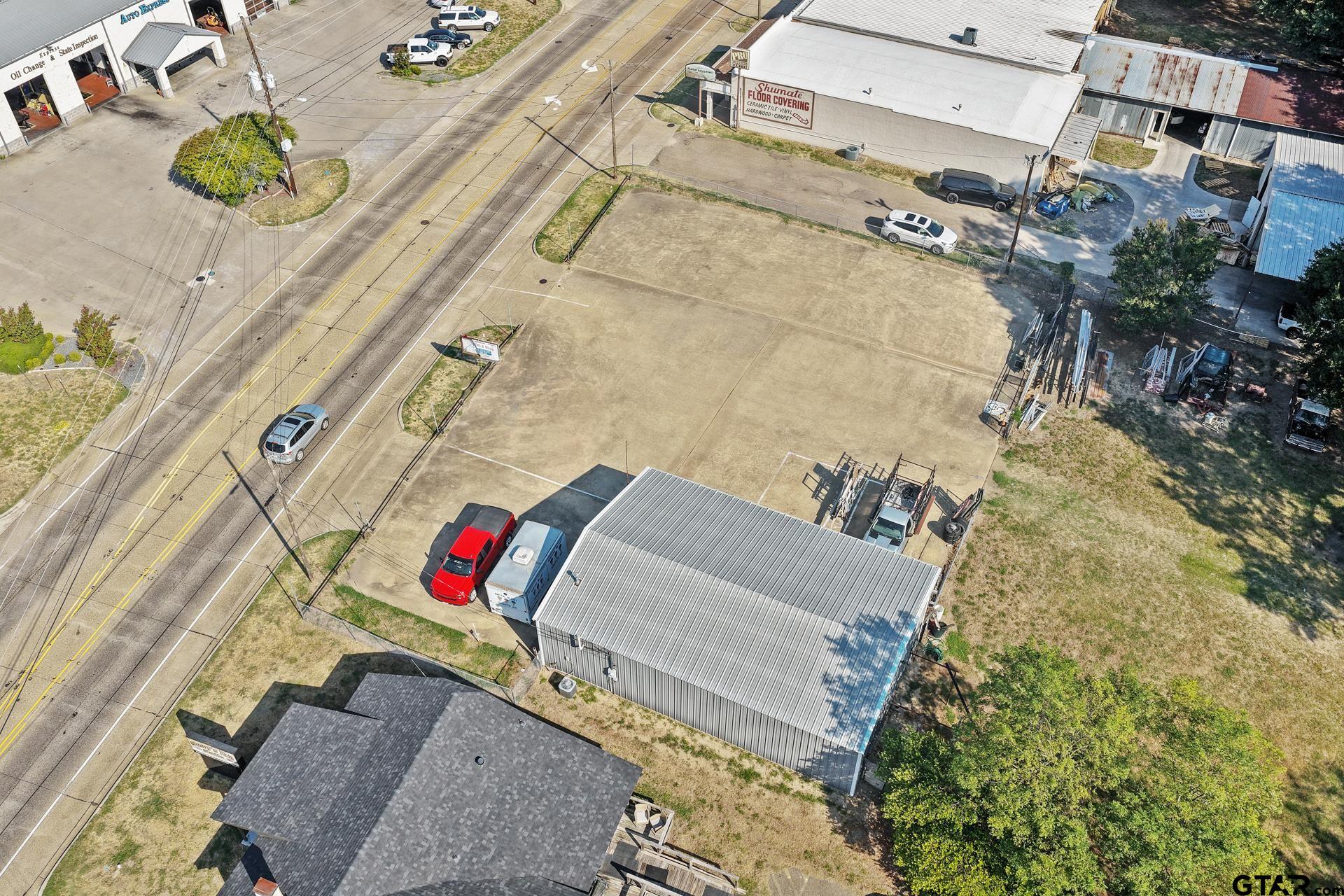 1210 N Jefferson