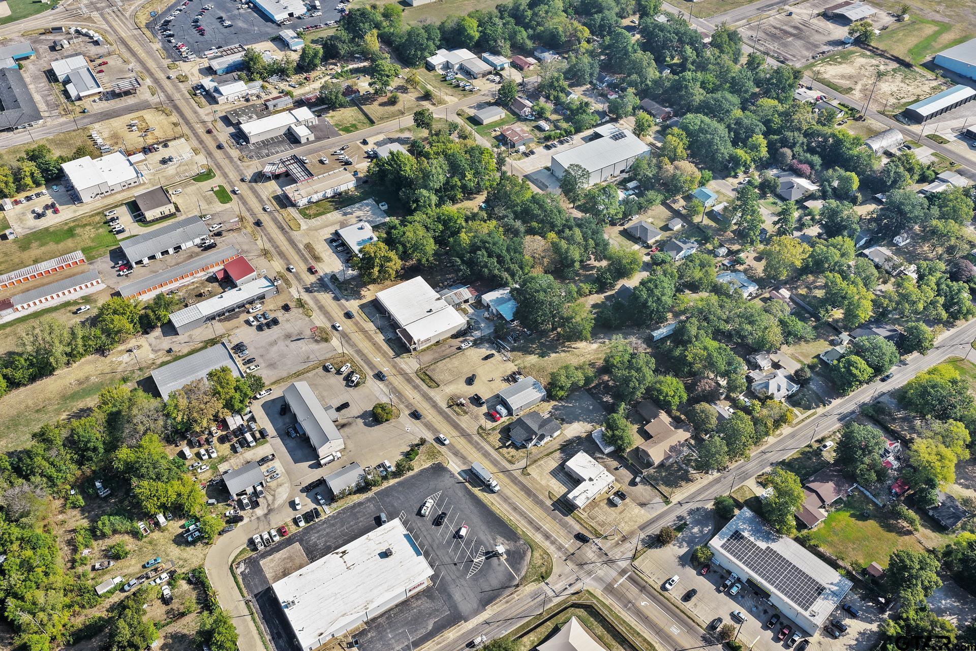 1210 N Jefferson