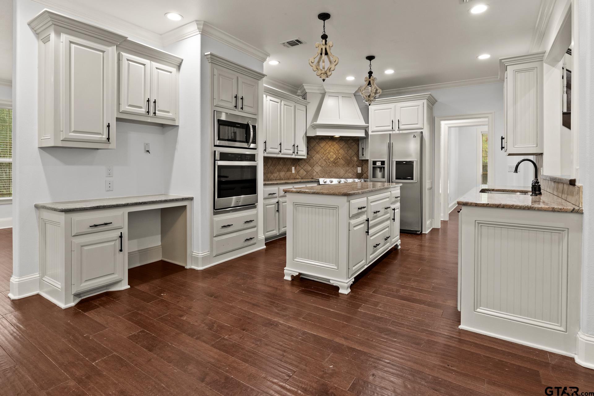 132 Private Road 4206