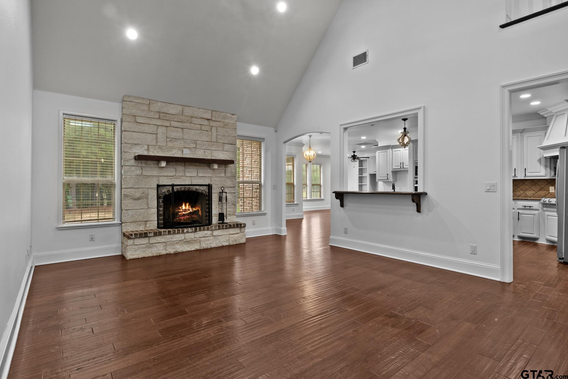 132 Private Road 4206