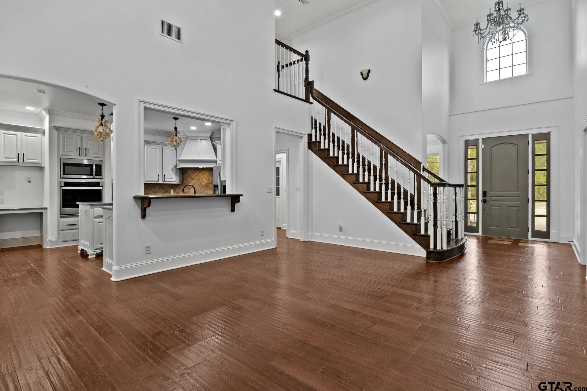 132 Private Road 4206