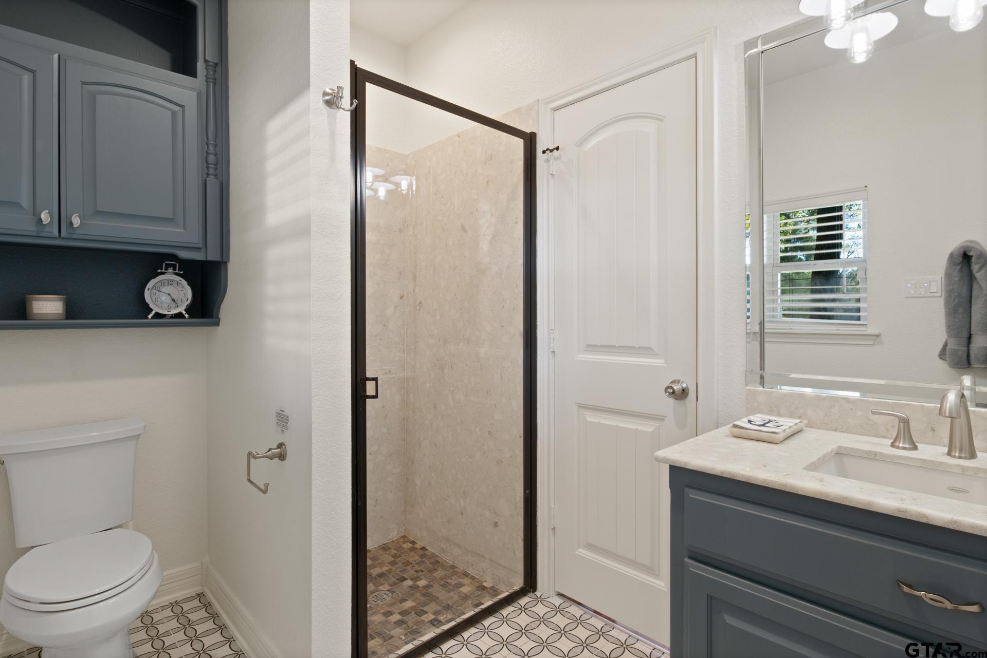 291 Private Road 2367
