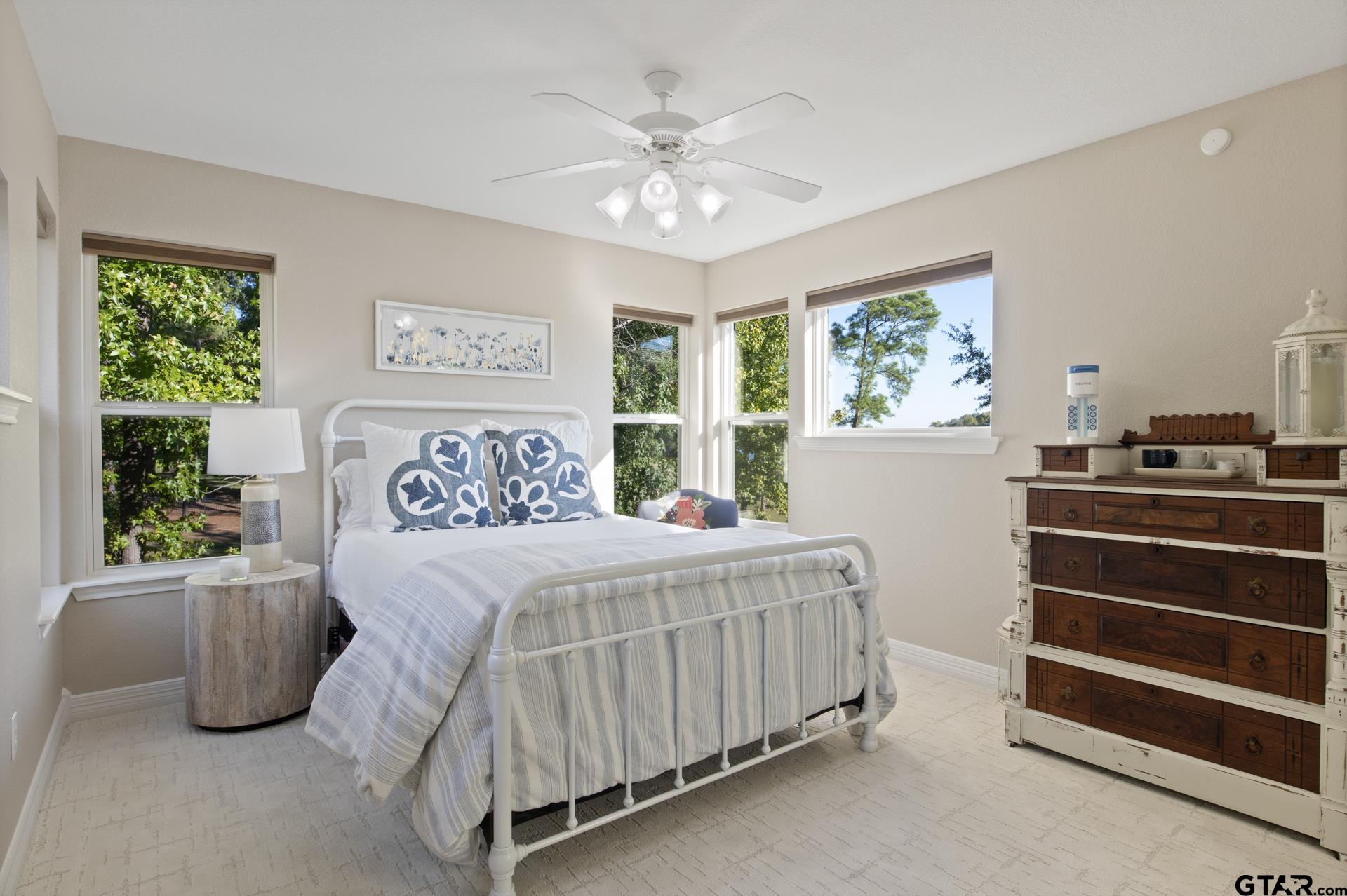291 Private Road 2367