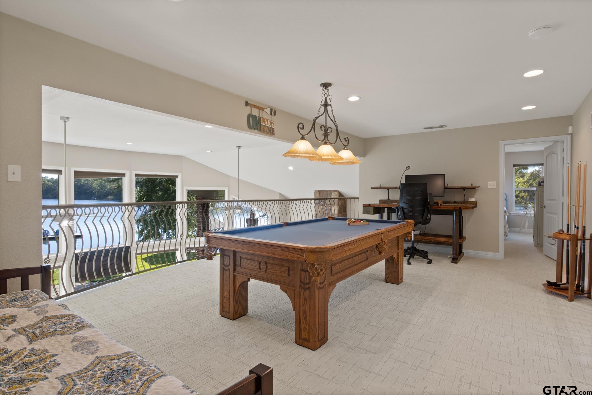 291 Private Road 2367